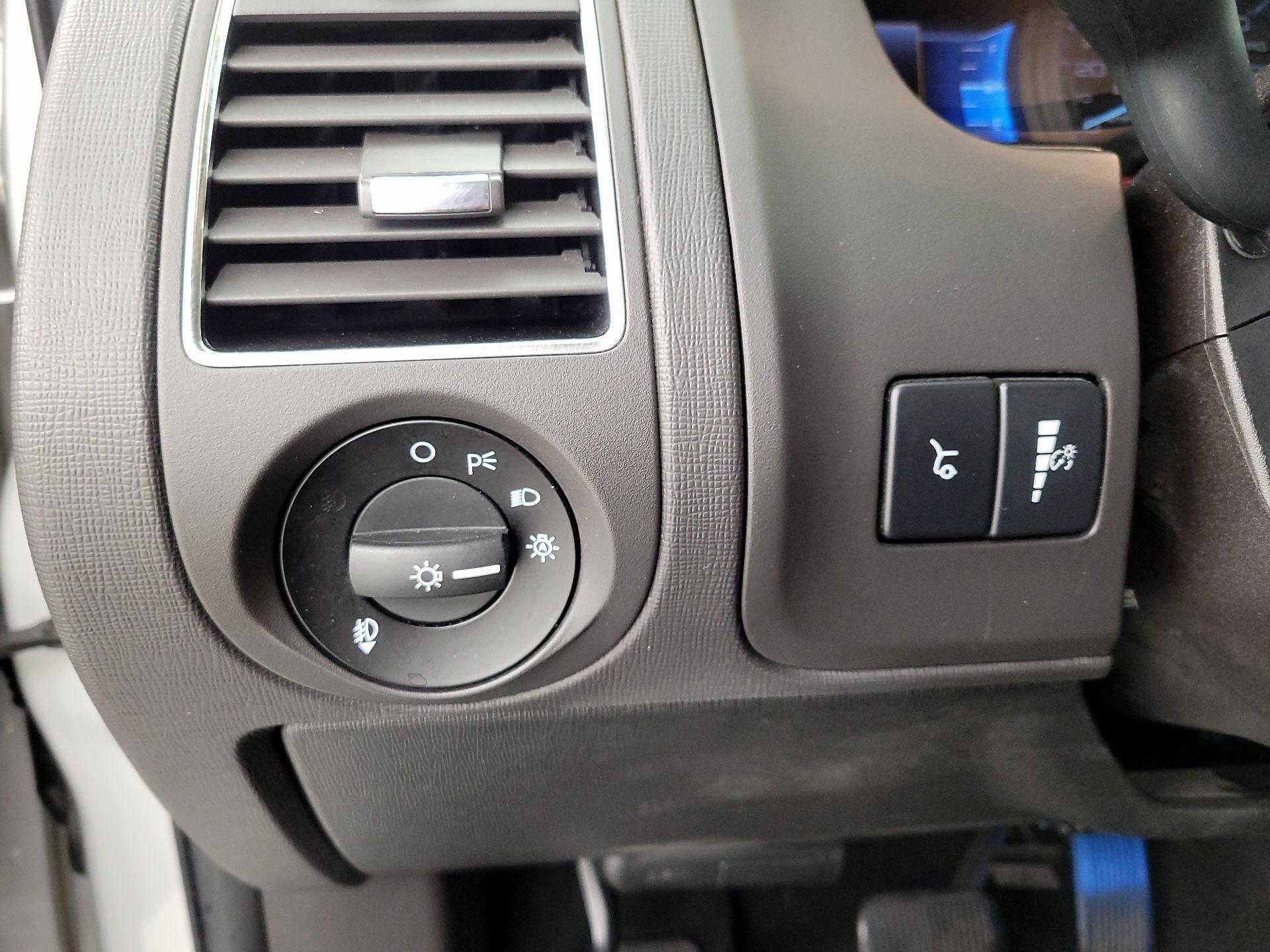 Thumbnail: 2014 Ford Flex - 13