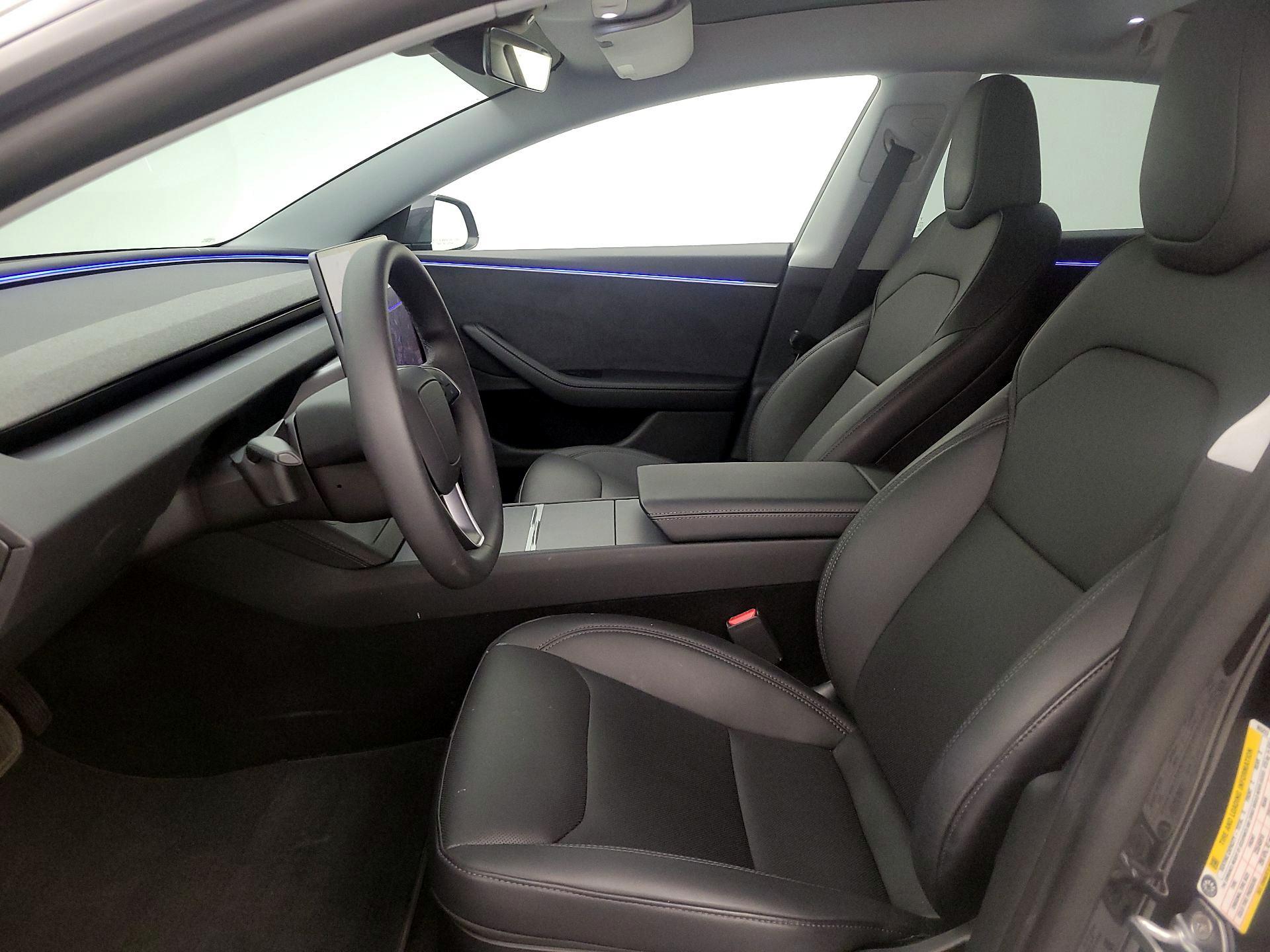 Thumbnail: 2025 Tesla Model 3 - 9