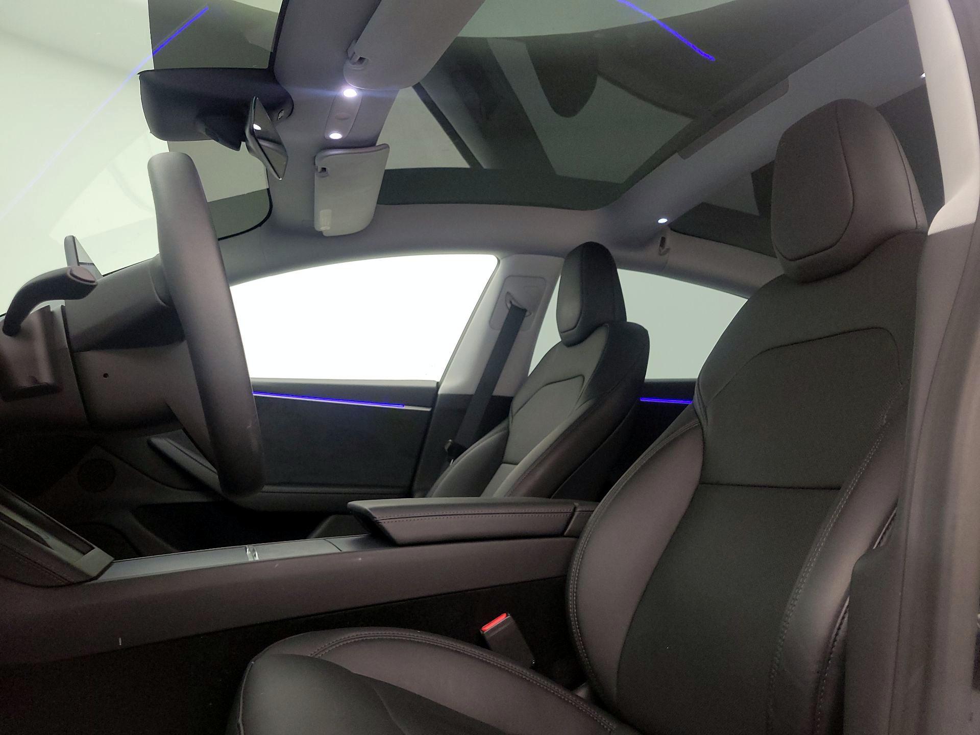 Thumbnail: 2025 Tesla Model 3 - 17