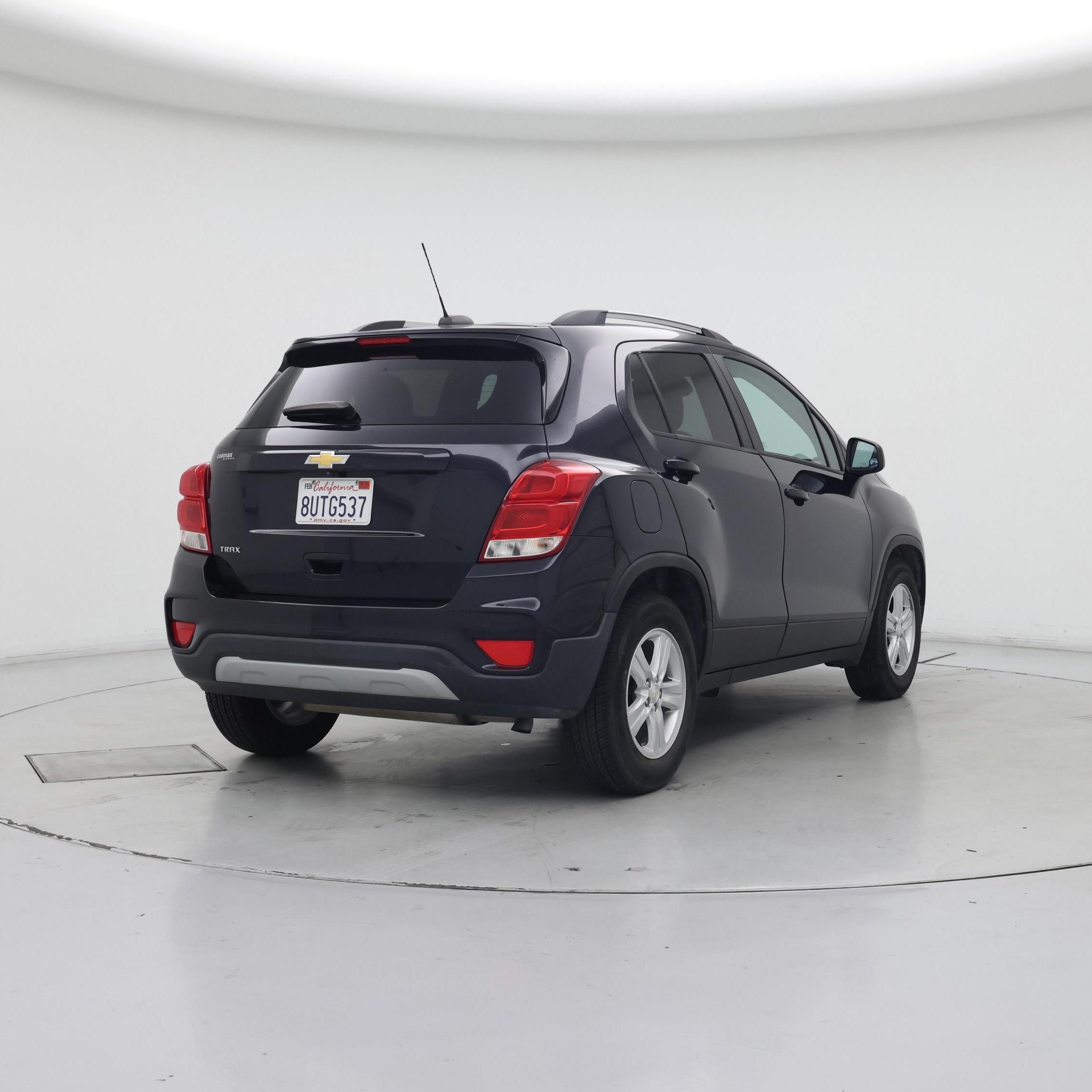 Thumbnail: 2021 Chevrolet Trax - 8