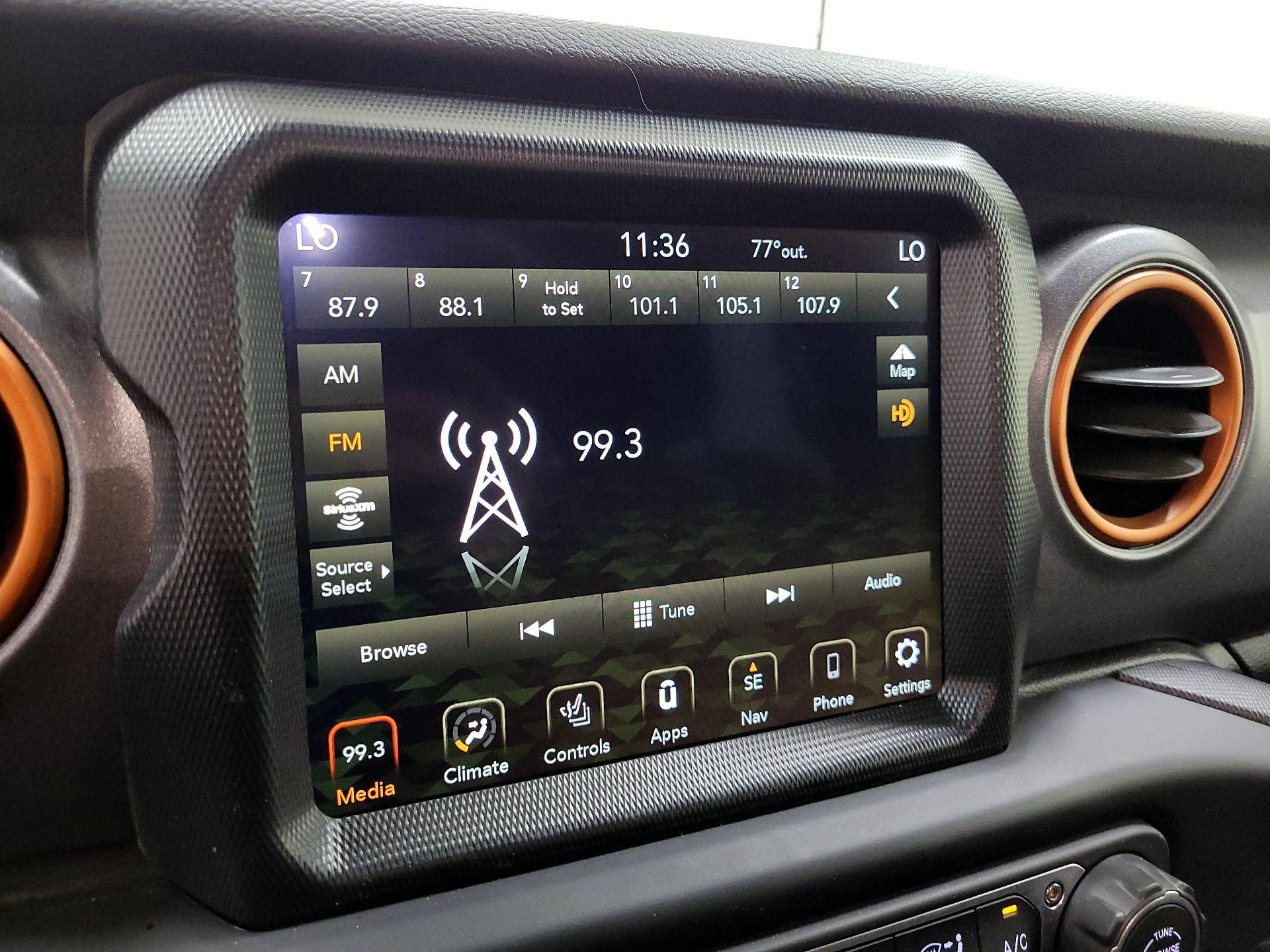 Thumbnail: 2023 Jeep Gladiator - 16