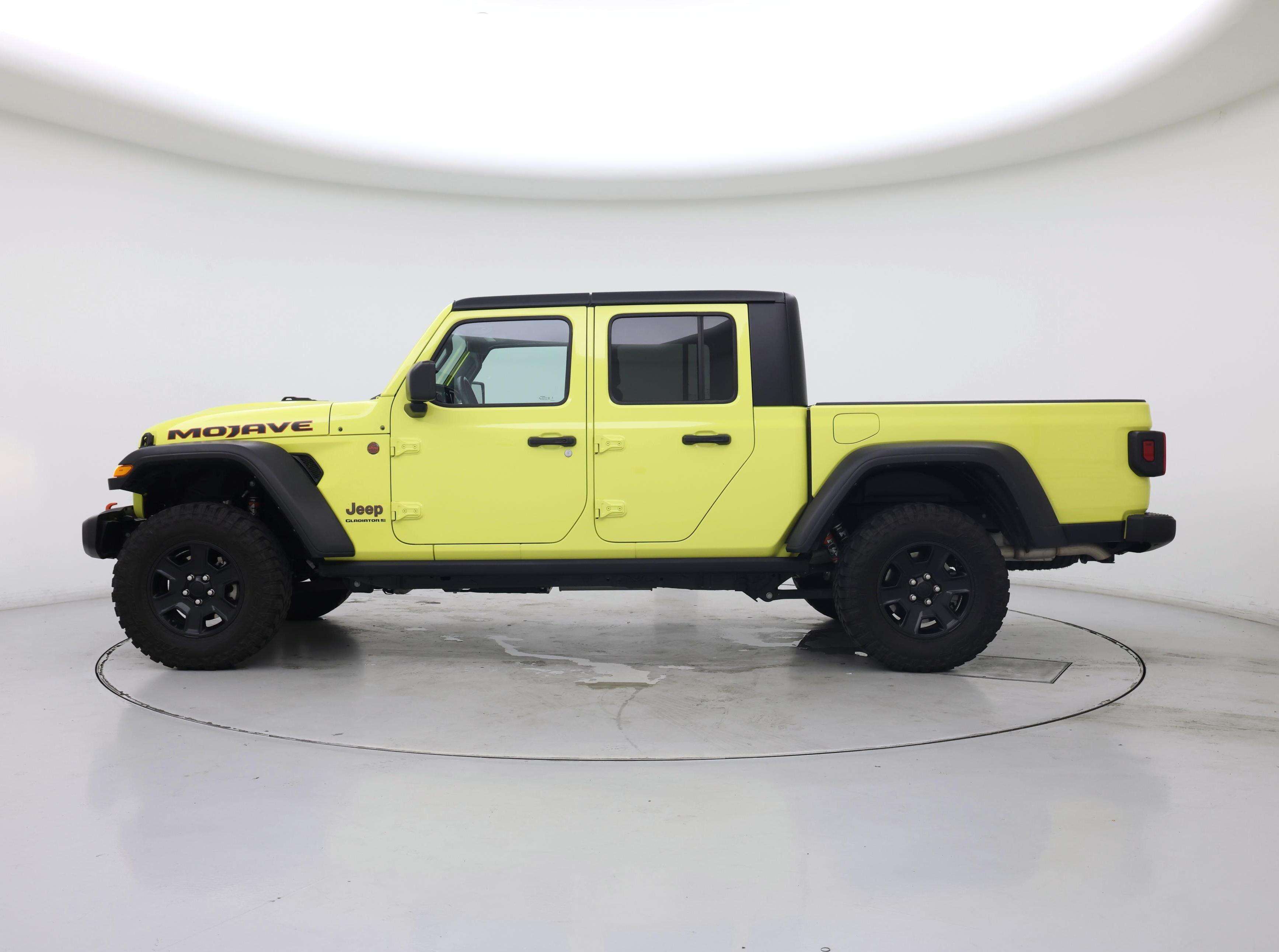 Thumbnail: 2023 Jeep Gladiator - 3