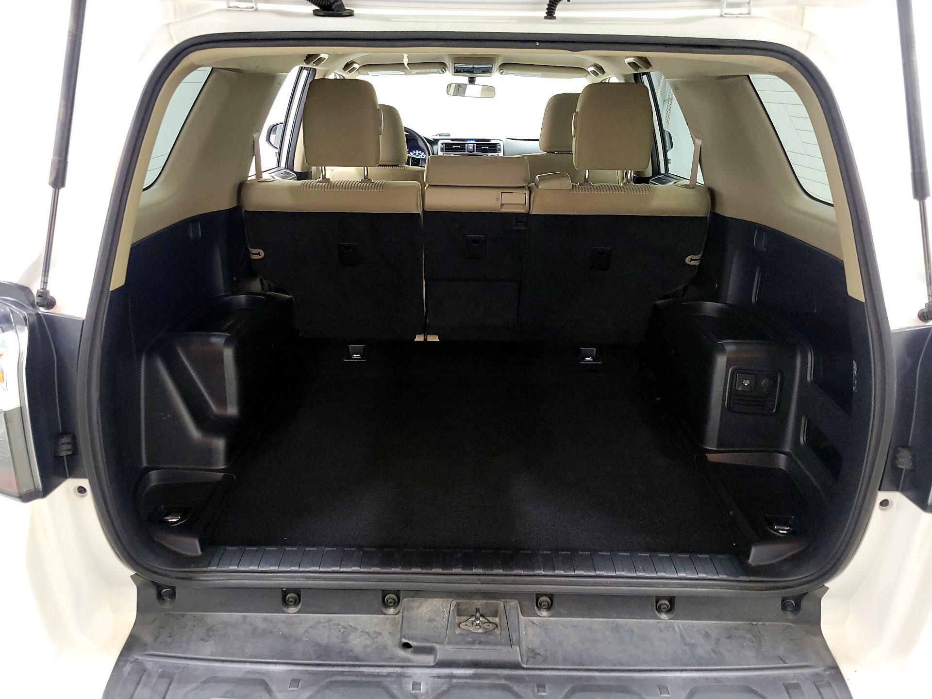 Thumbnail: 2014 Toyota 4Runner - 19