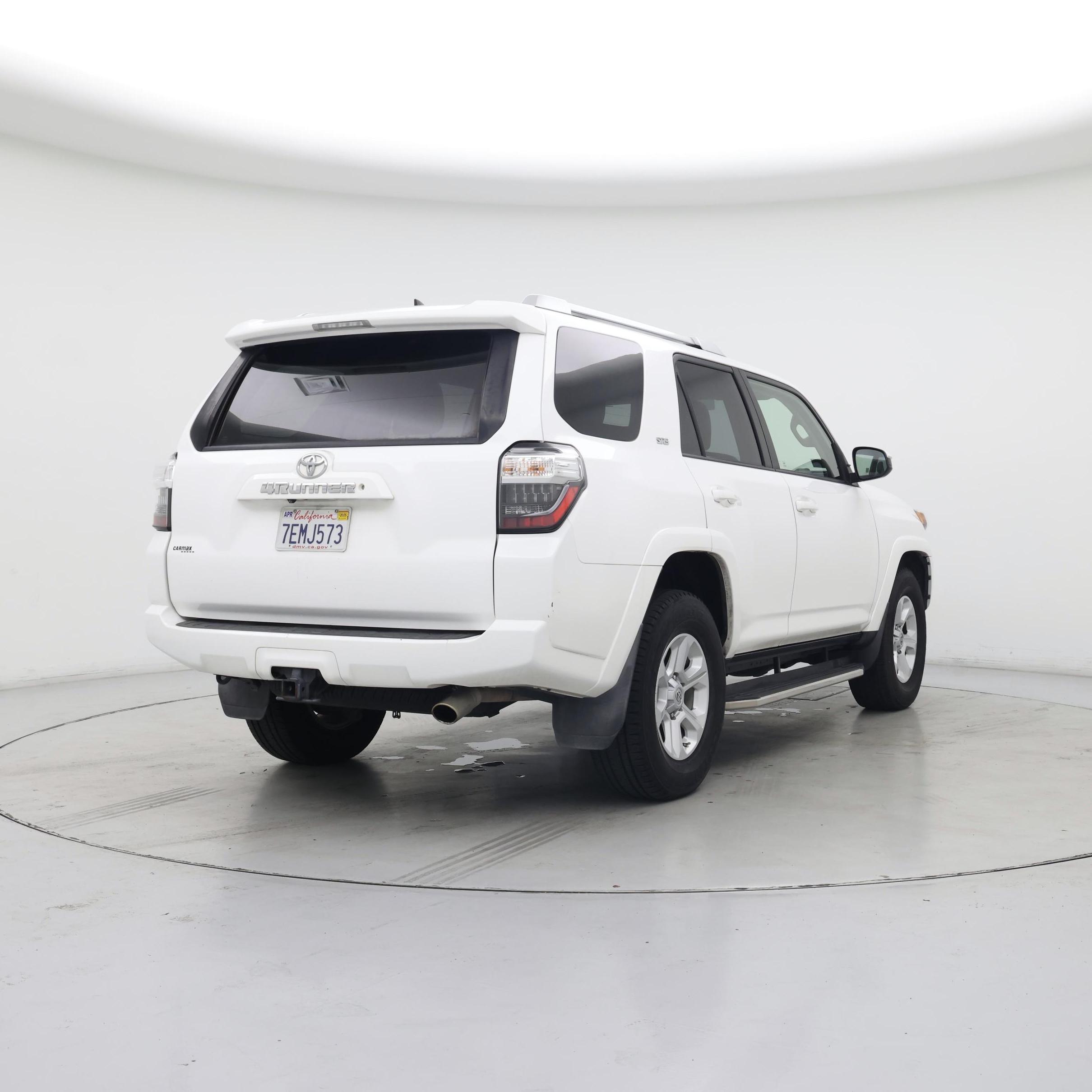Thumbnail: 2014 Toyota 4Runner - 8
