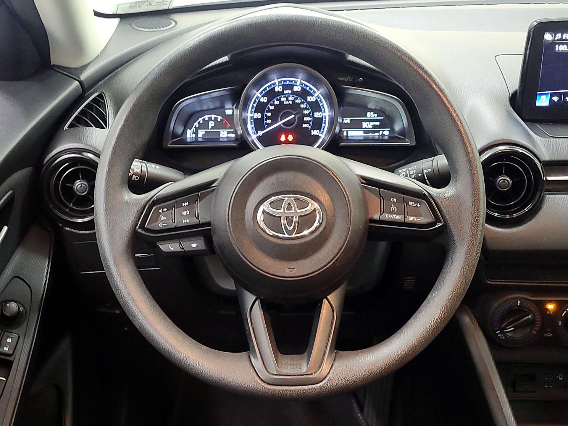 Thumbnail: 2020 Toyota Yaris - 10