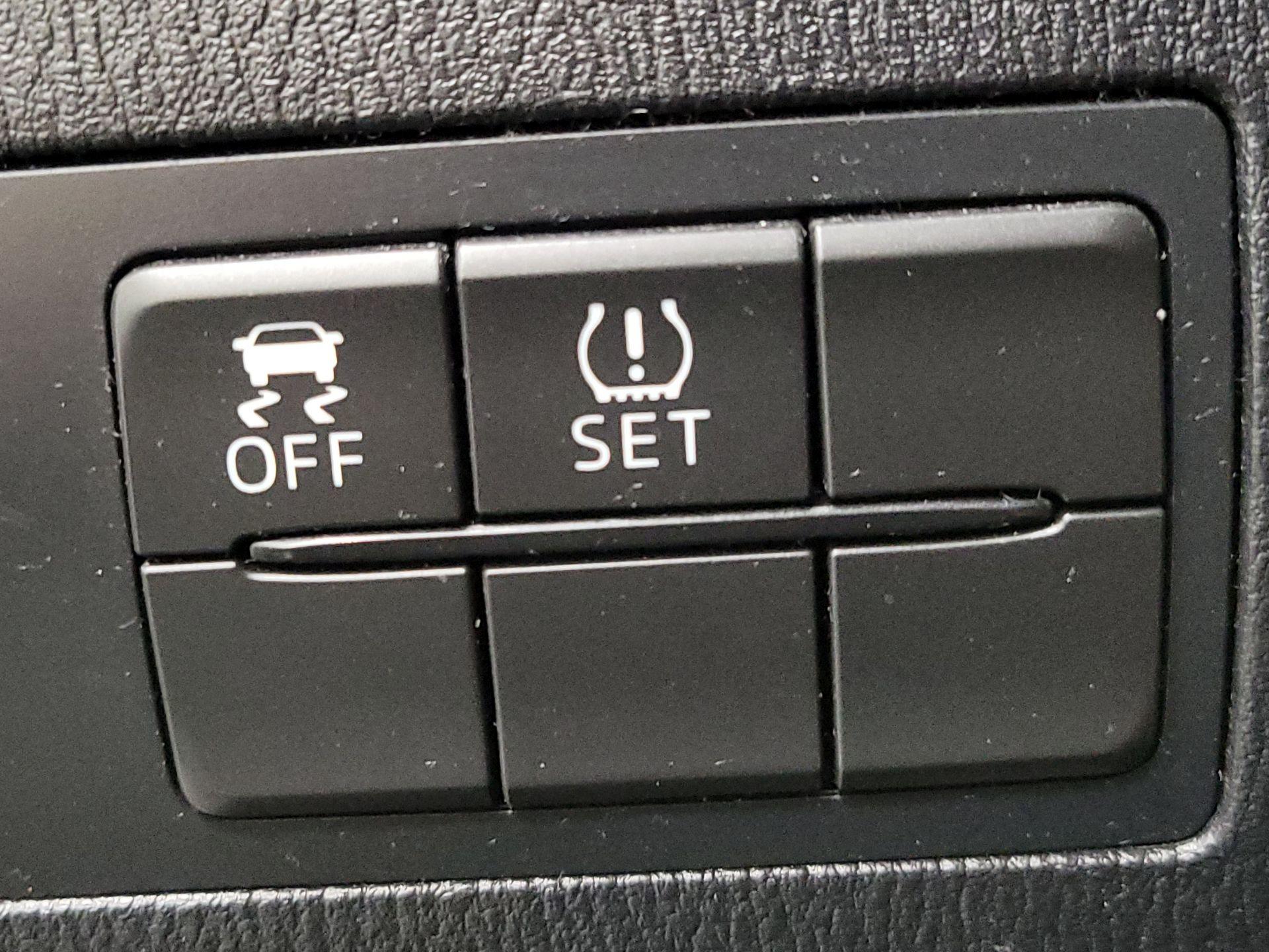 Thumbnail: 2020 Toyota Yaris - 13