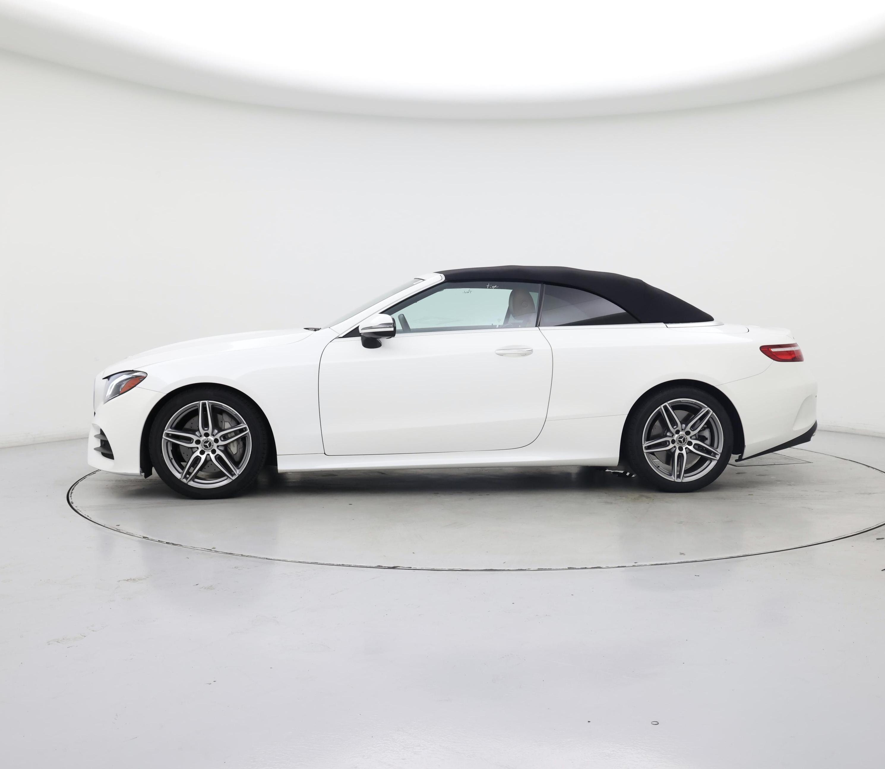 Thumbnail: 2019 Mercedes-Benz E-Class - 3