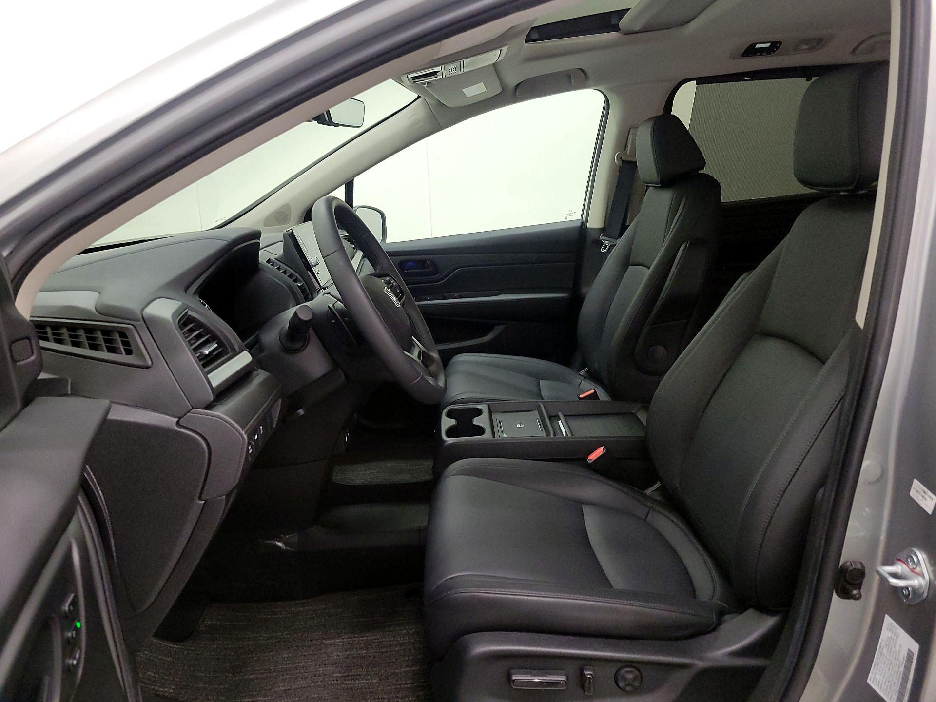 Thumbnail: 2025 Honda Odyssey - 11