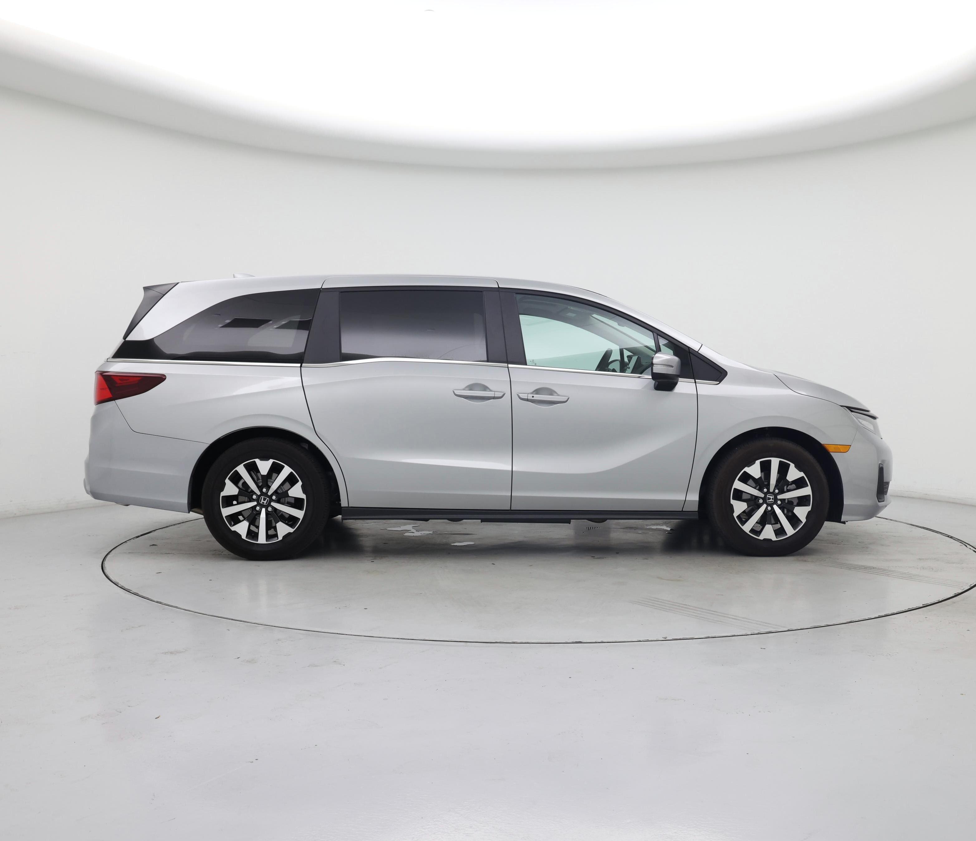 Thumbnail: 2025 Honda Odyssey - 7