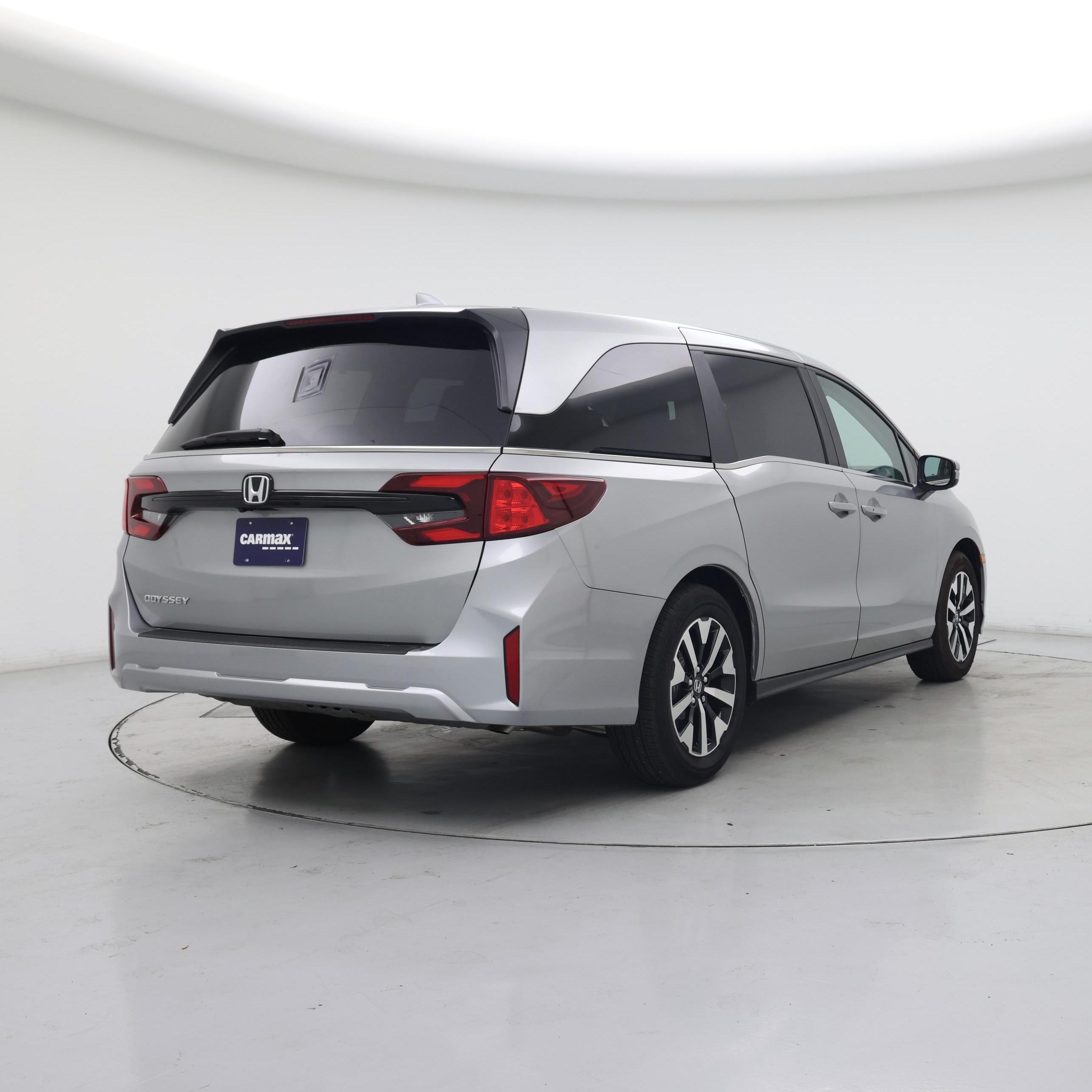 Thumbnail: 2025 Honda Odyssey - 8