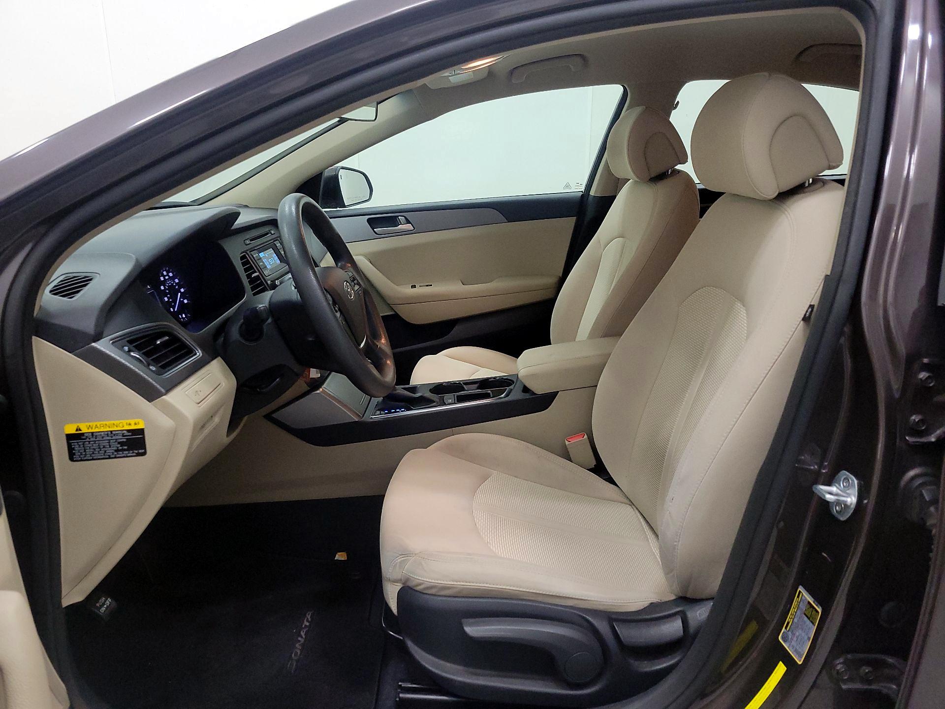 Thumbnail: 2015 Hyundai Sonata - 11