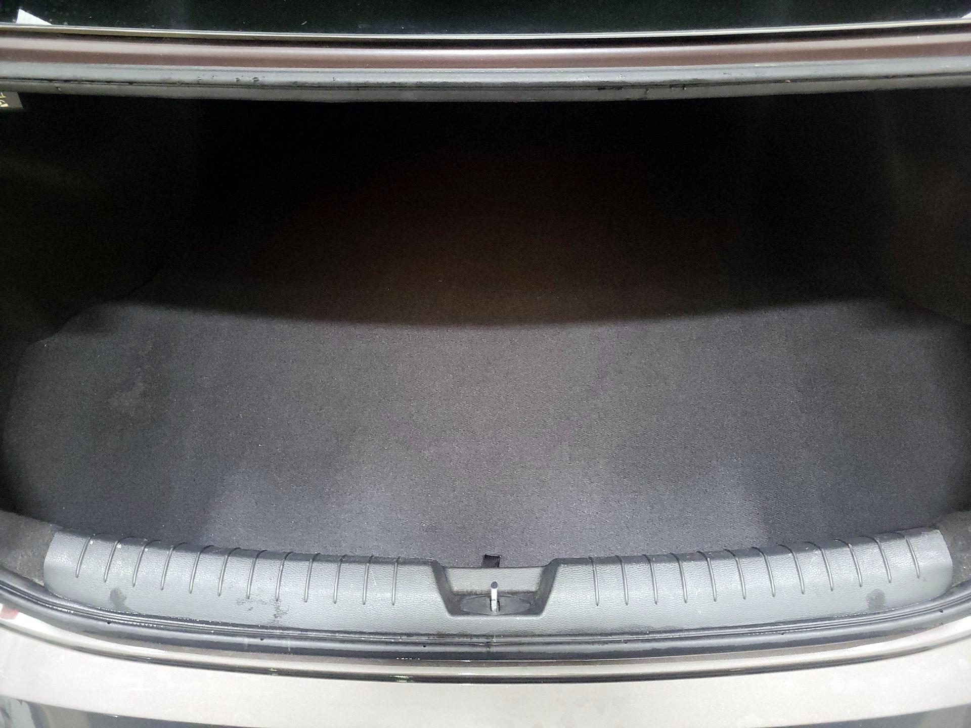 Thumbnail: 2015 Hyundai Sonata - 19
