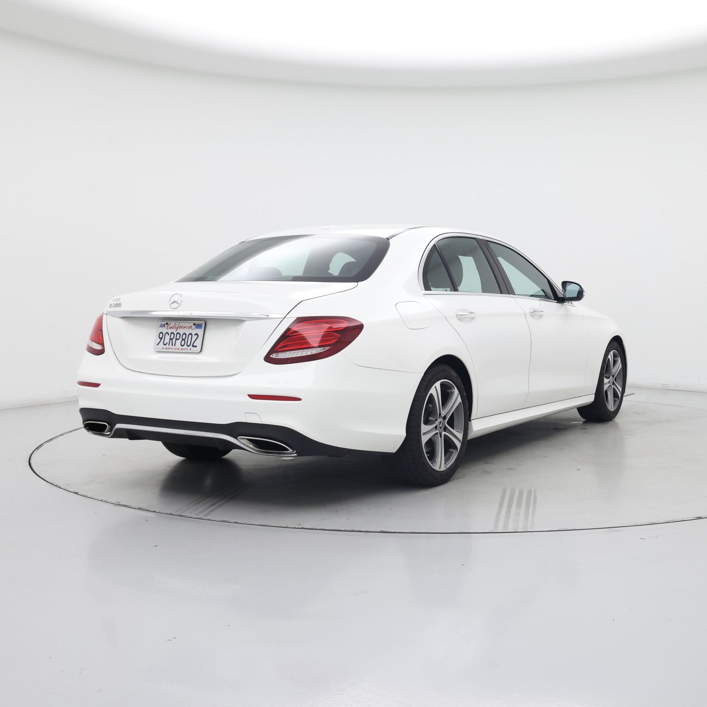 Thumbnail: 2019 Mercedes-Benz E-Class - 8