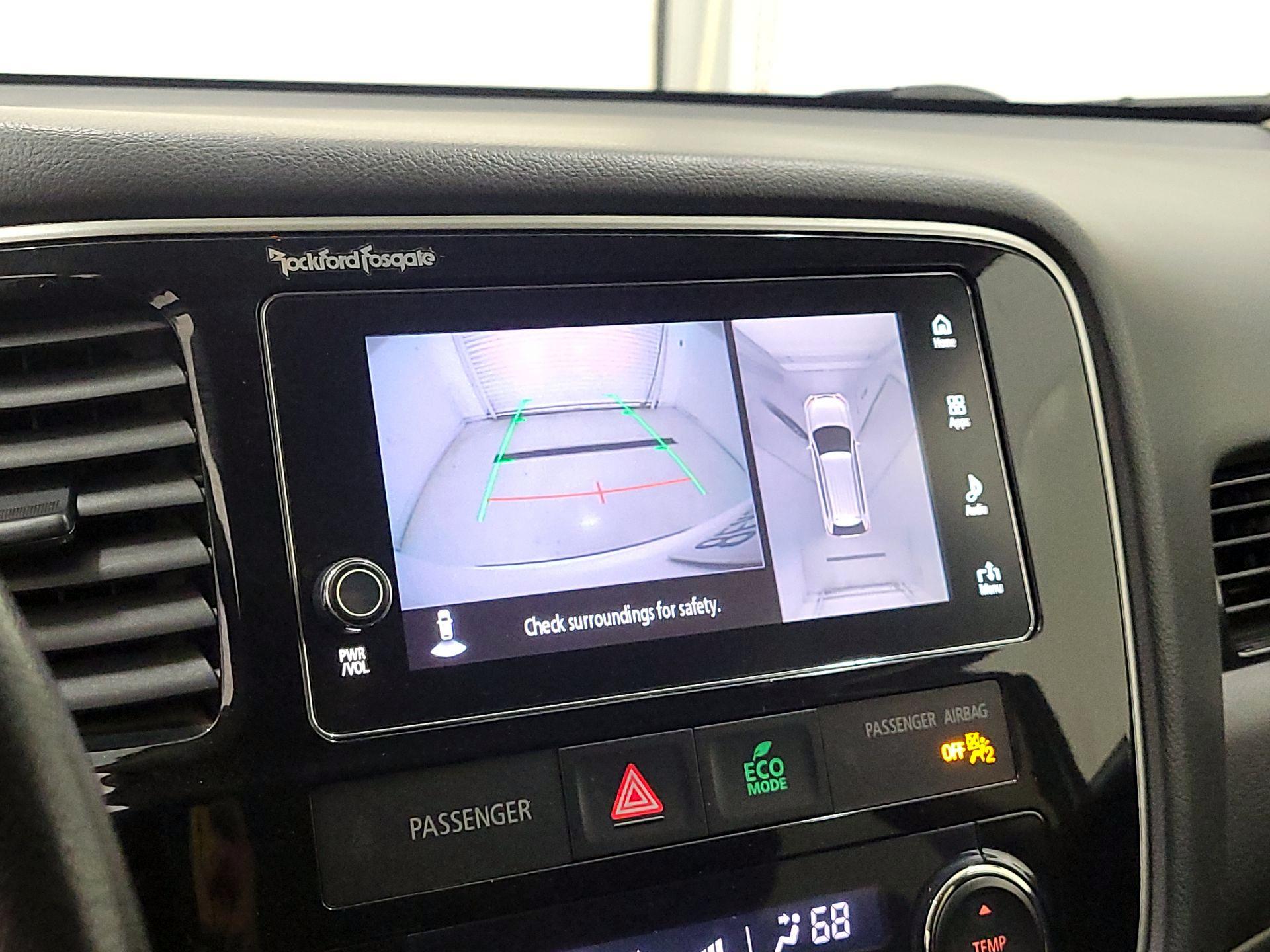 Thumbnail: 2018 Mitsubishi Outlander - 14