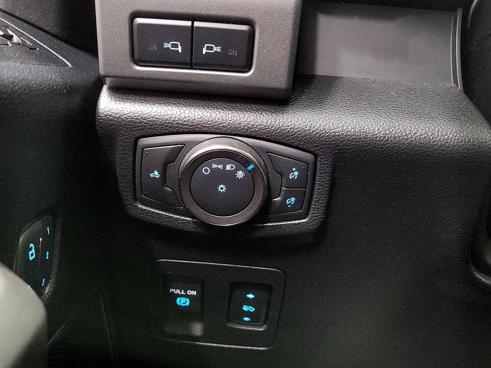 Thumbnail: 2019 Ford F-150 - 13