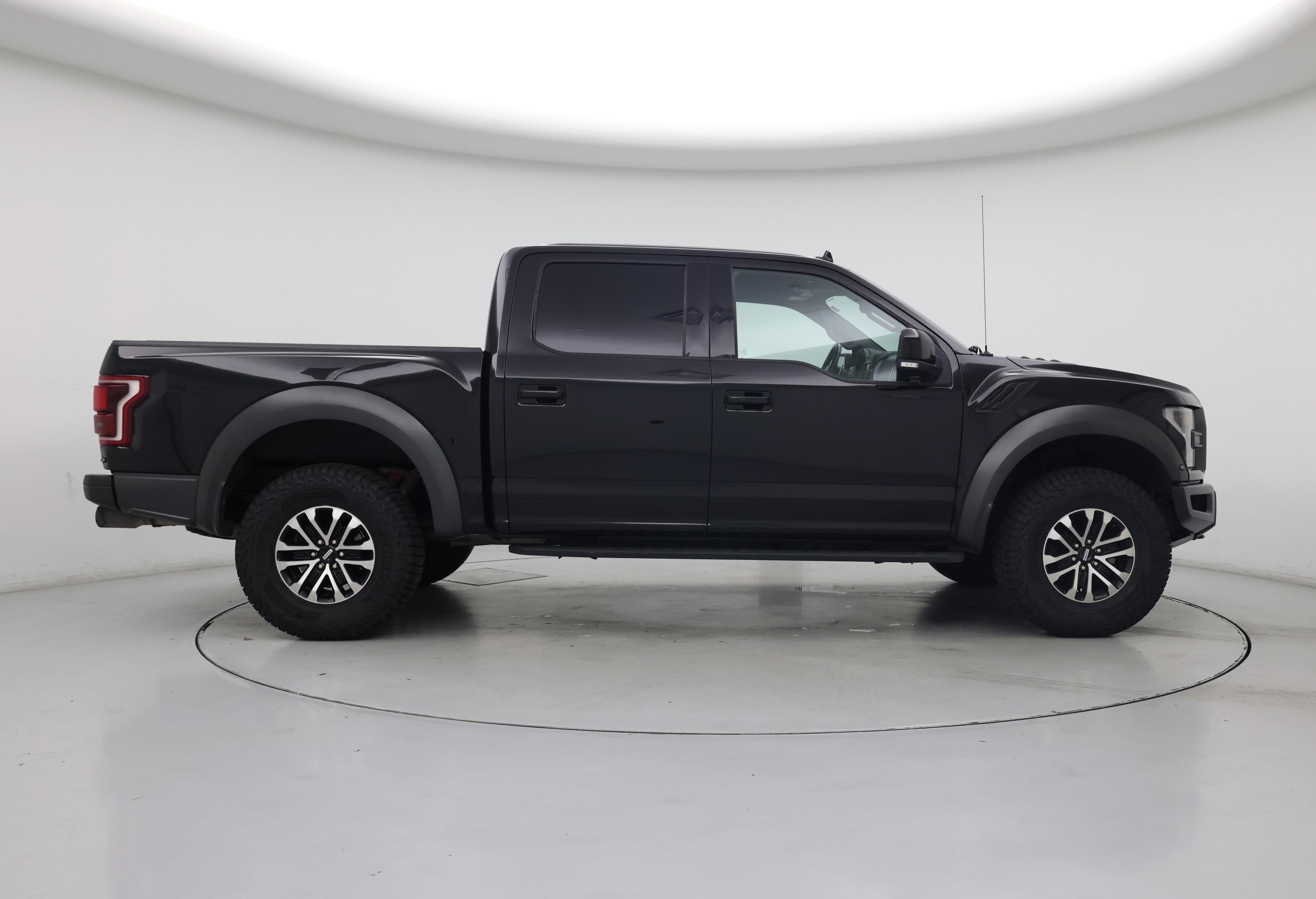 Thumbnail: 2019 Ford F-150 - 7