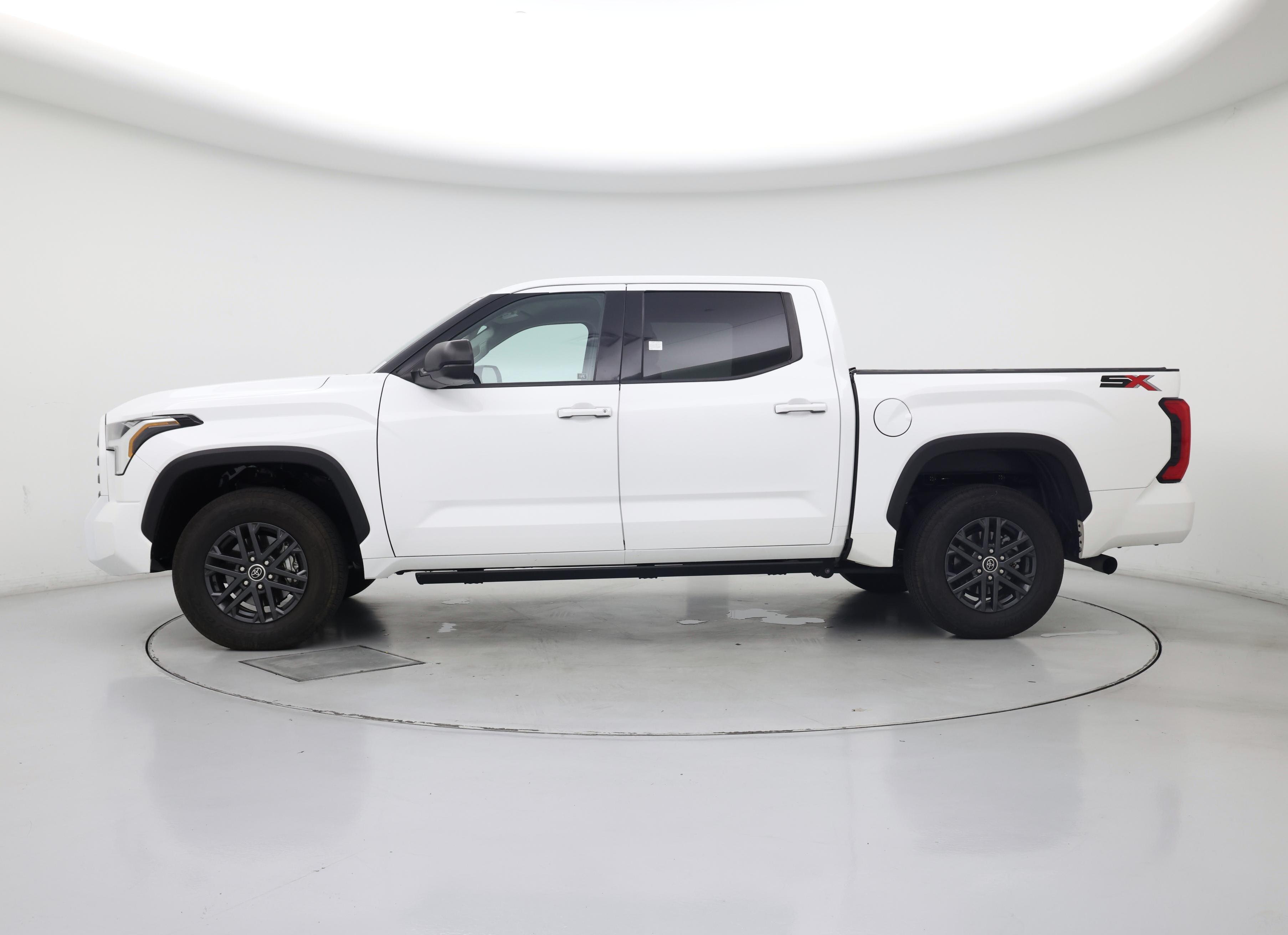 Thumbnail: 2023 Toyota Tundra - 3