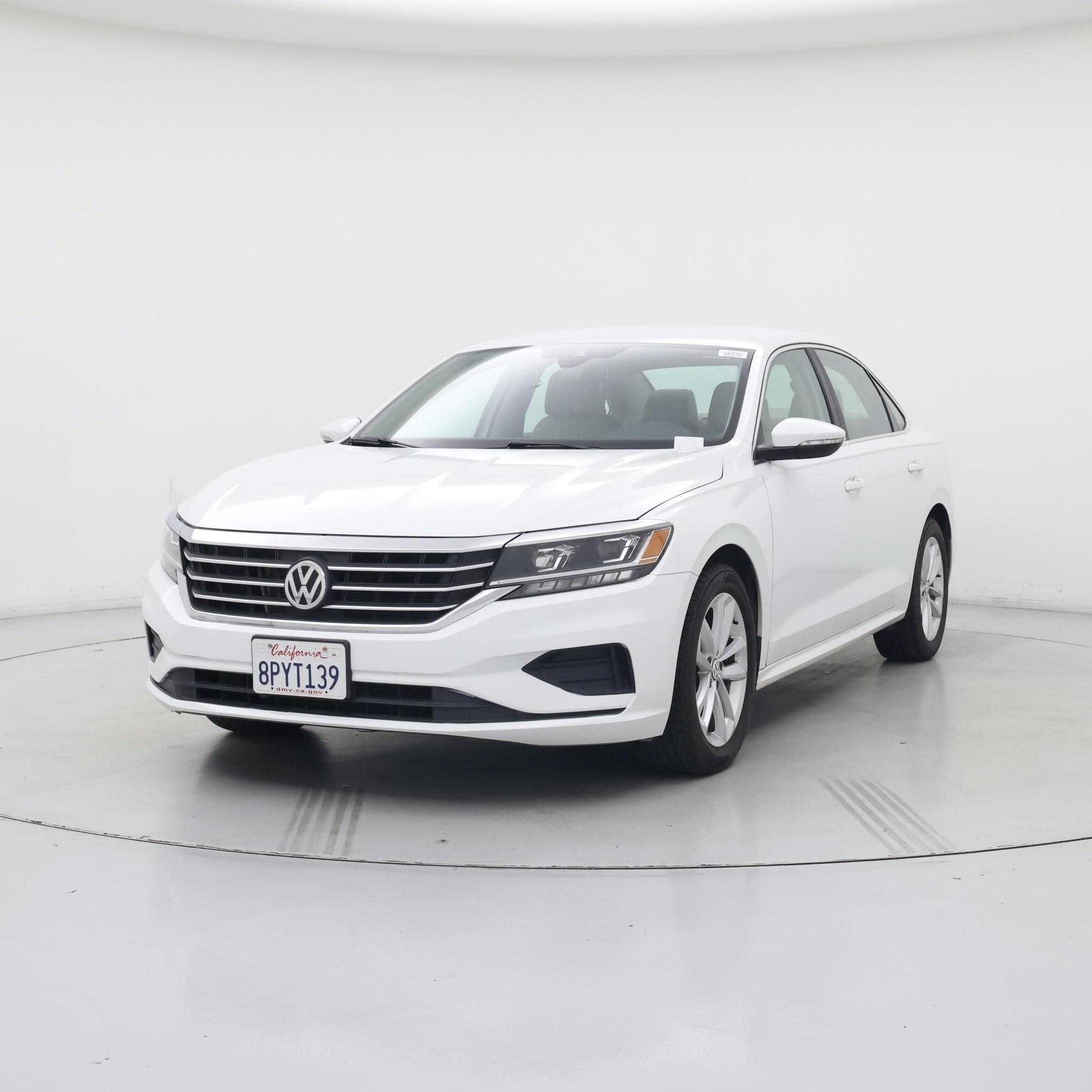 Thumbnail: 2020 Volkswagen Passat - 4
