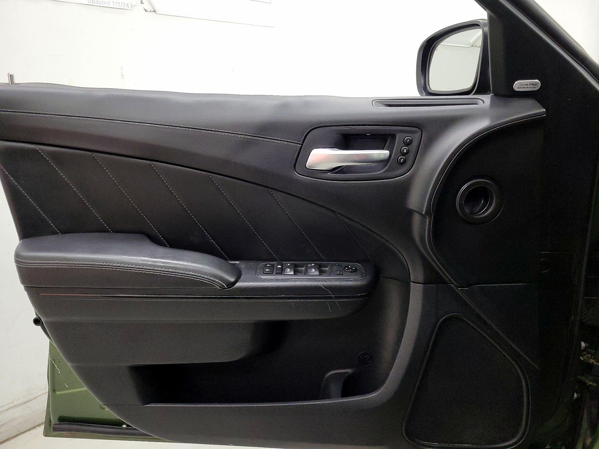 Thumbnail: 2020 Dodge Charger - 12