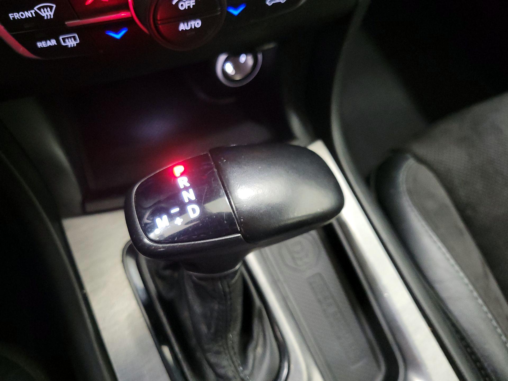 Thumbnail: 2020 Dodge Charger - 18