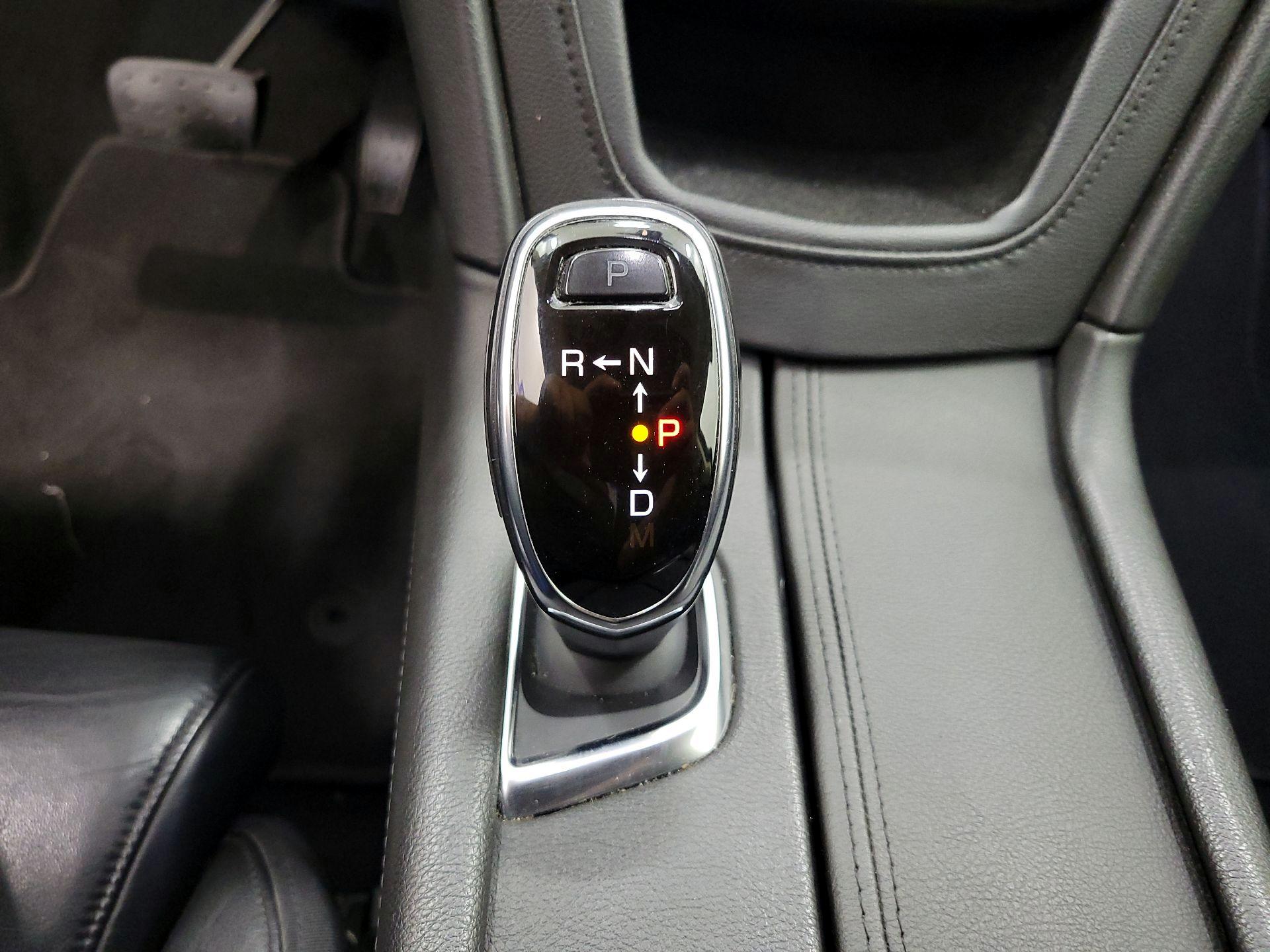 Thumbnail: 2017 Cadillac XT5 - 18