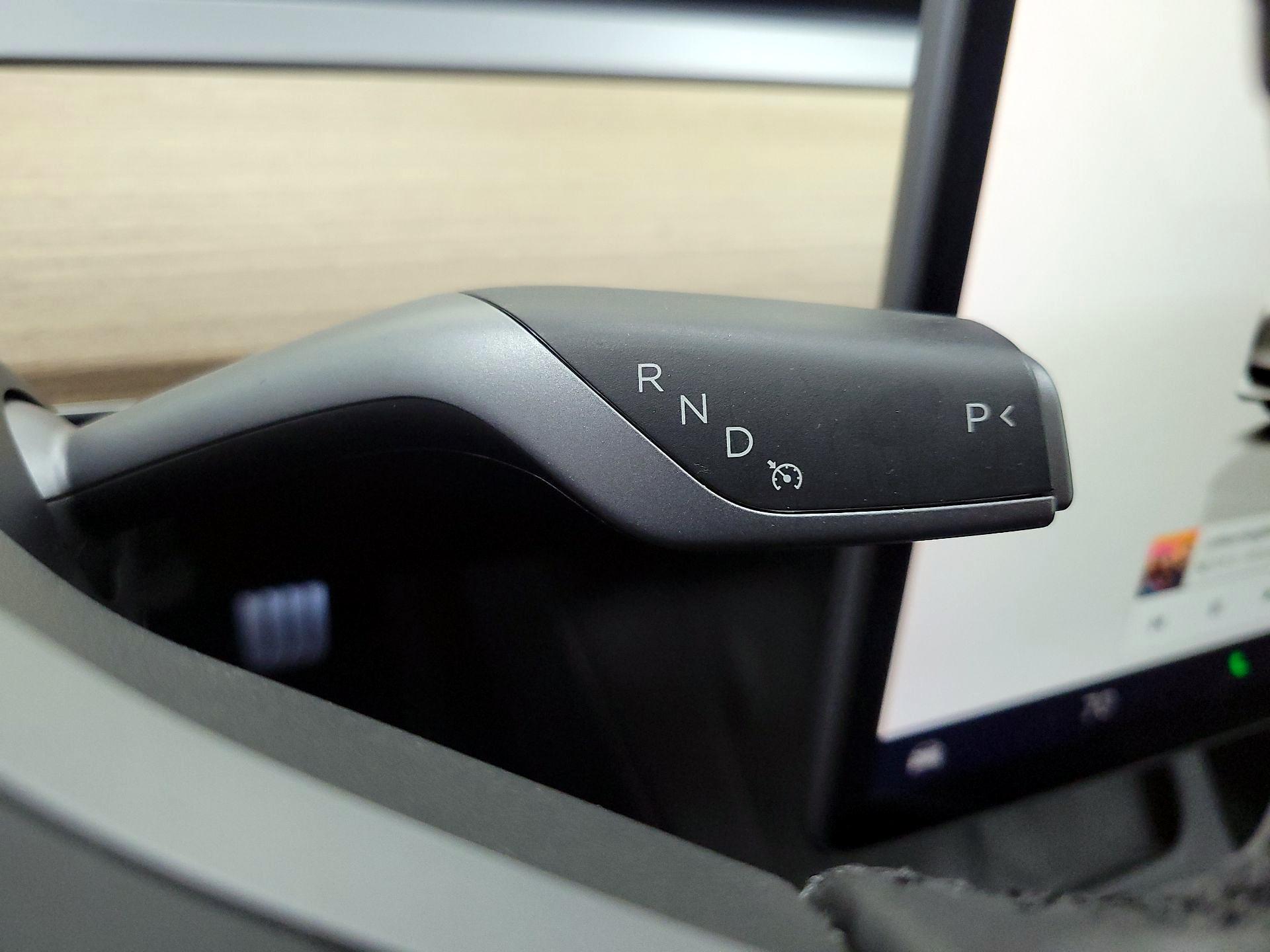 Thumbnail: 2023 Tesla Model 3 - 17