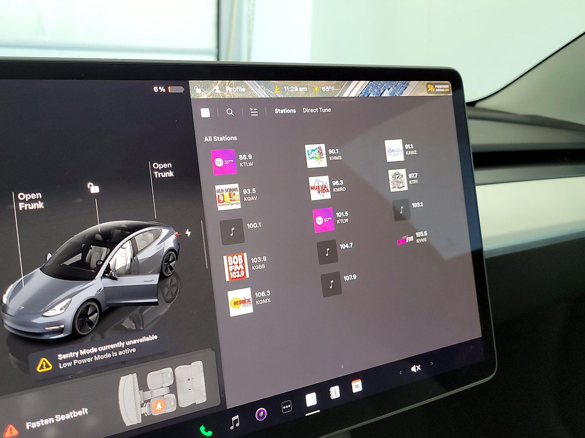 Thumbnail: 2023 Tesla Model 3 - 15