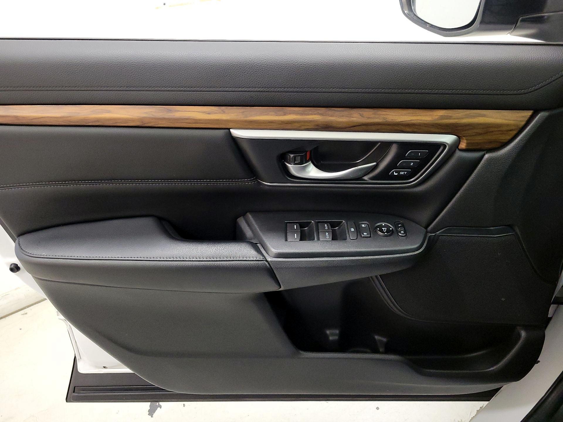 Thumbnail: 2019 Honda CR-V - 12