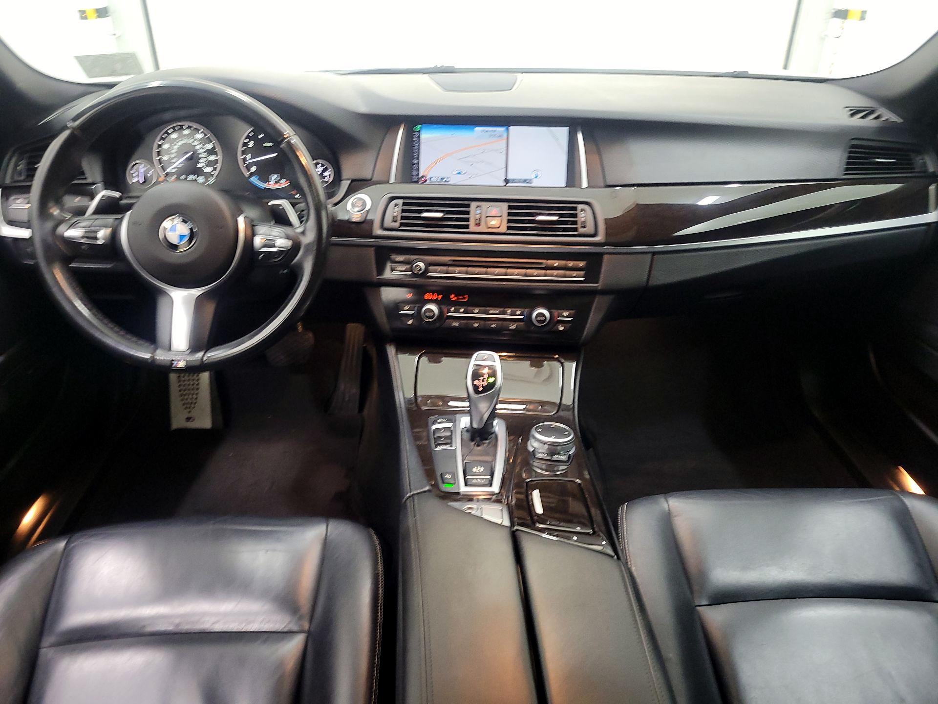 Thumbnail: 2015 BMW 5 Series - 9