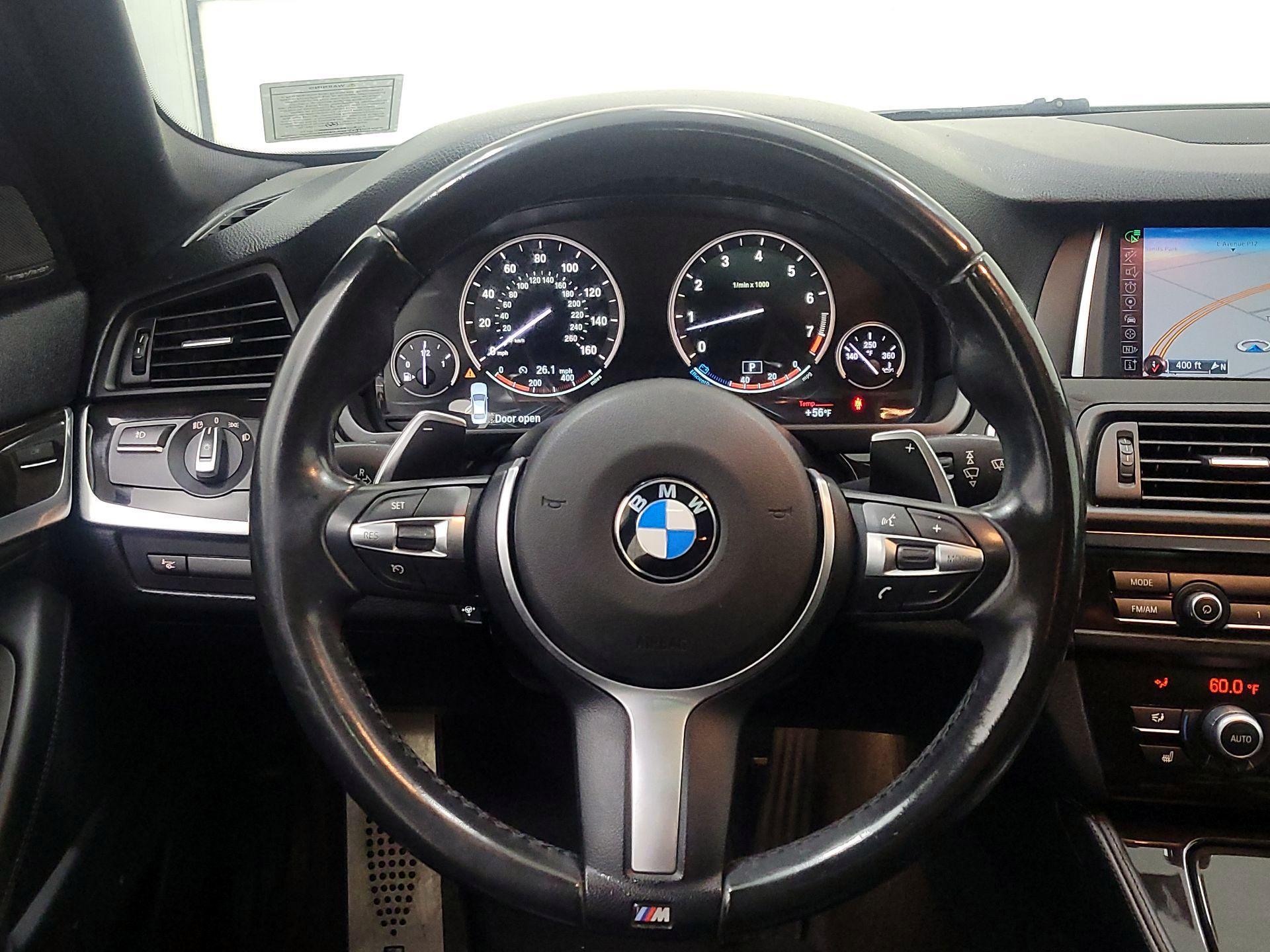 Thumbnail: 2015 BMW 5 Series - 10