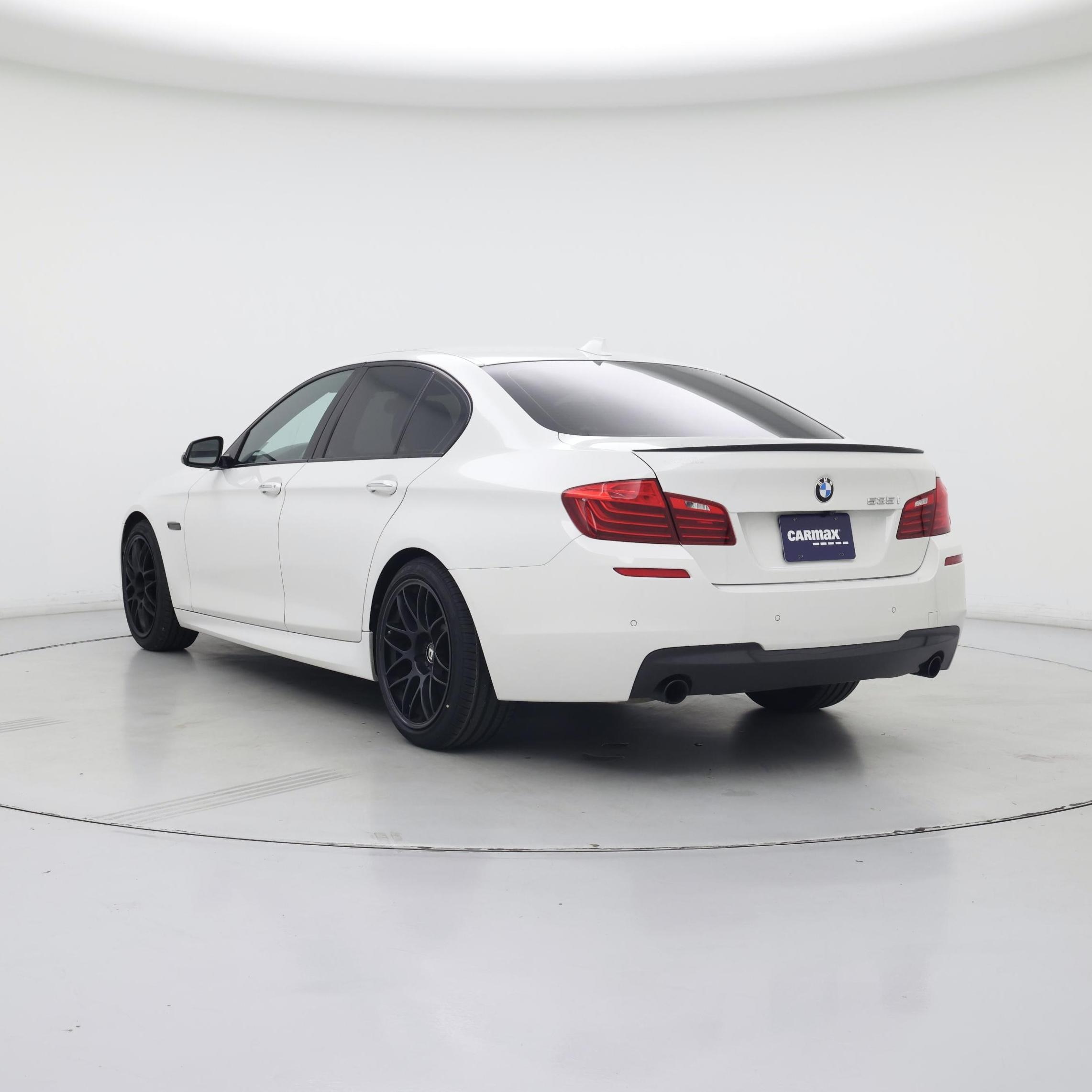 Thumbnail: 2015 BMW 5 Series - 2