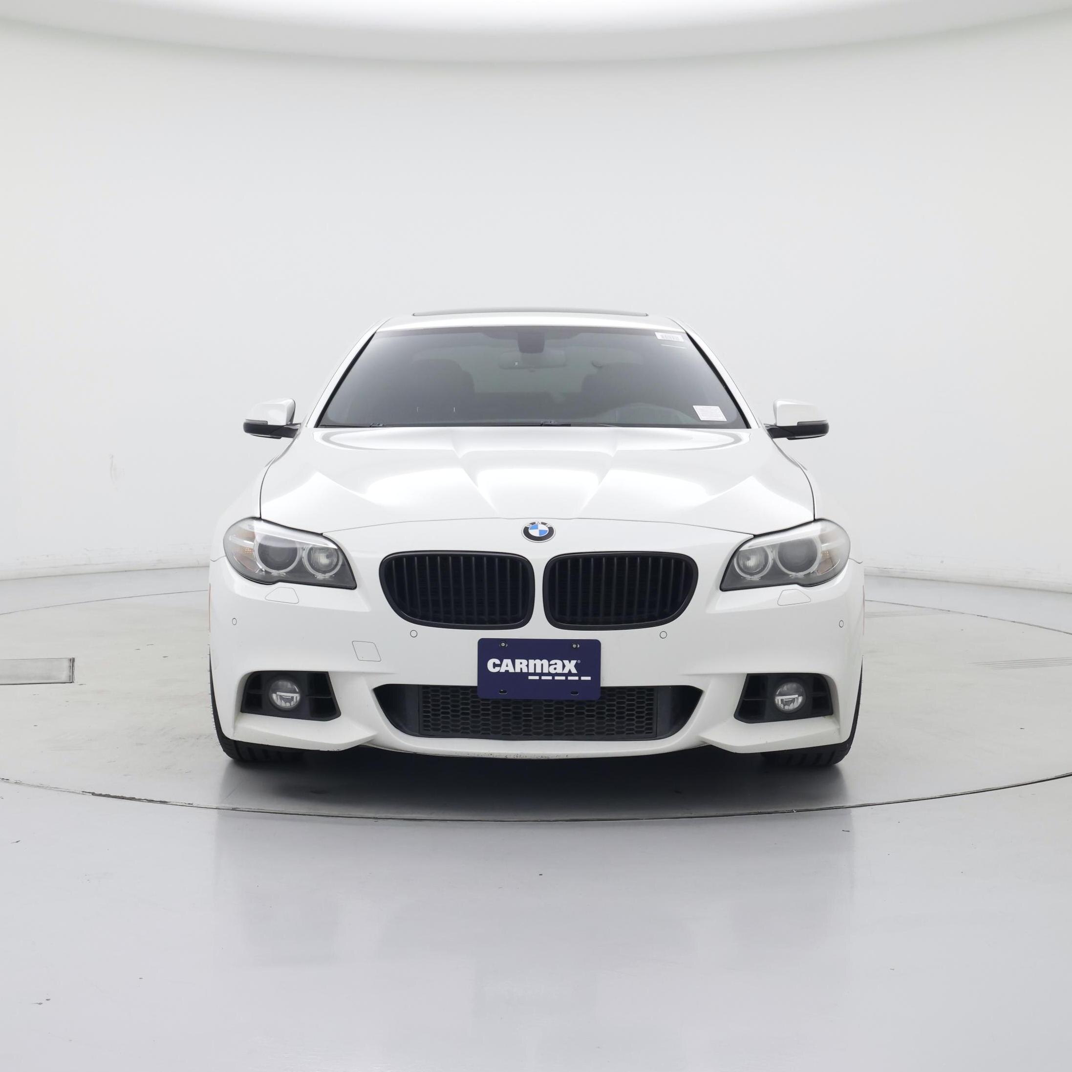 Thumbnail: 2015 BMW 5 Series - 5