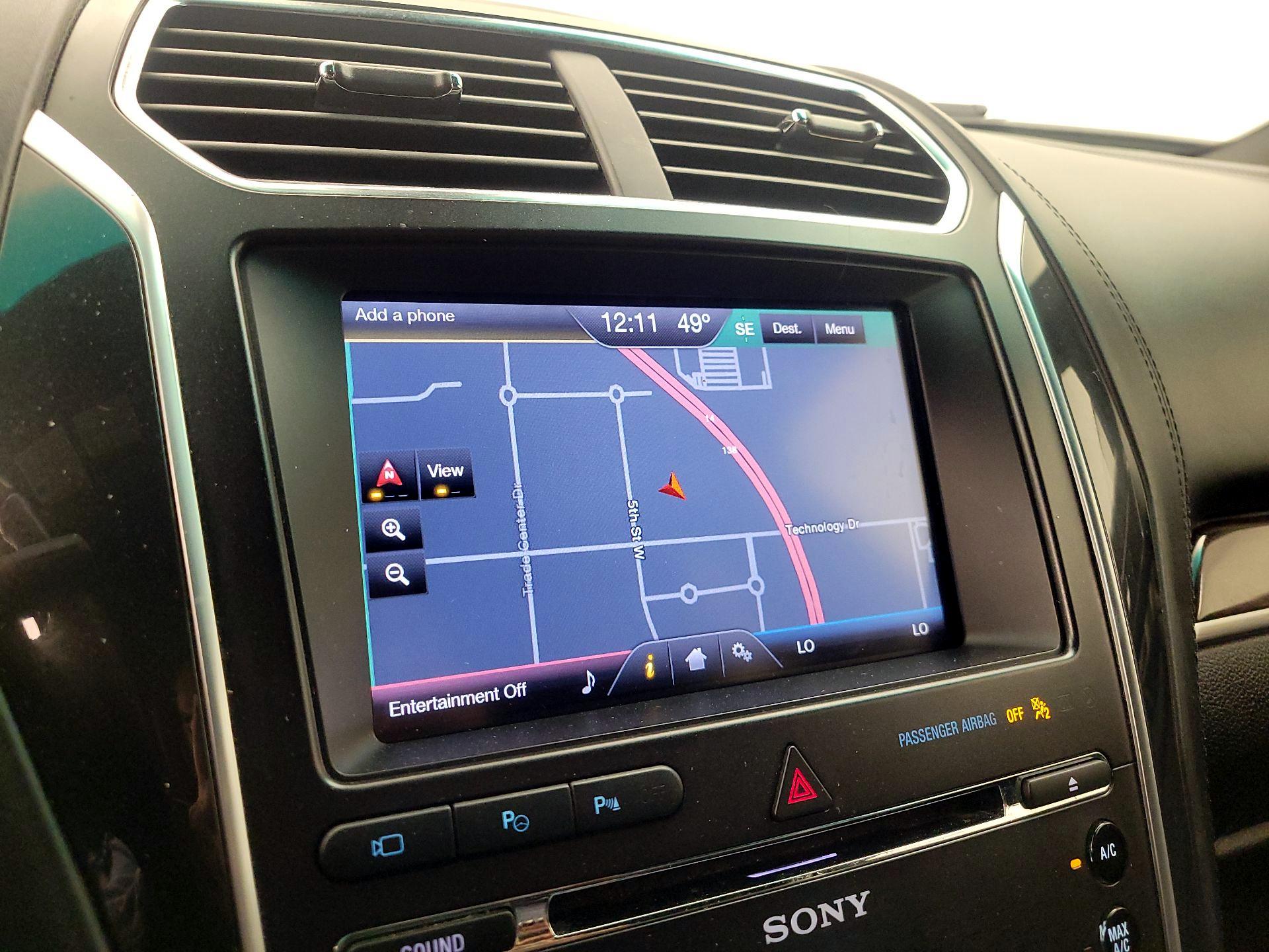 Thumbnail: 2016 Ford Explorer - 14