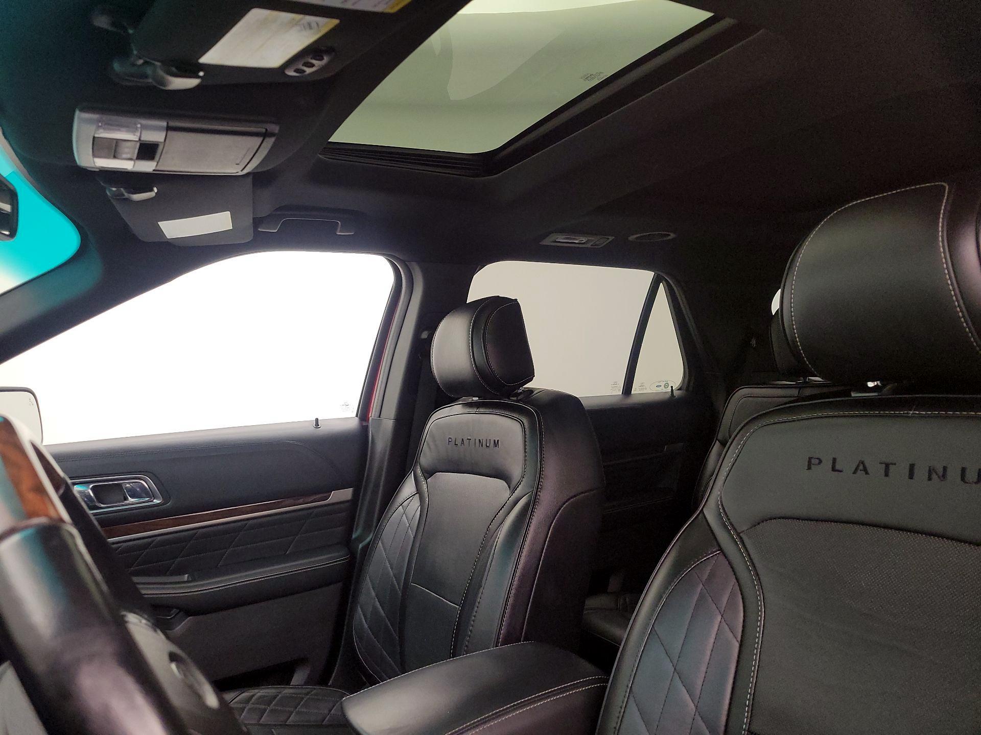 Thumbnail: 2016 Ford Explorer - 20