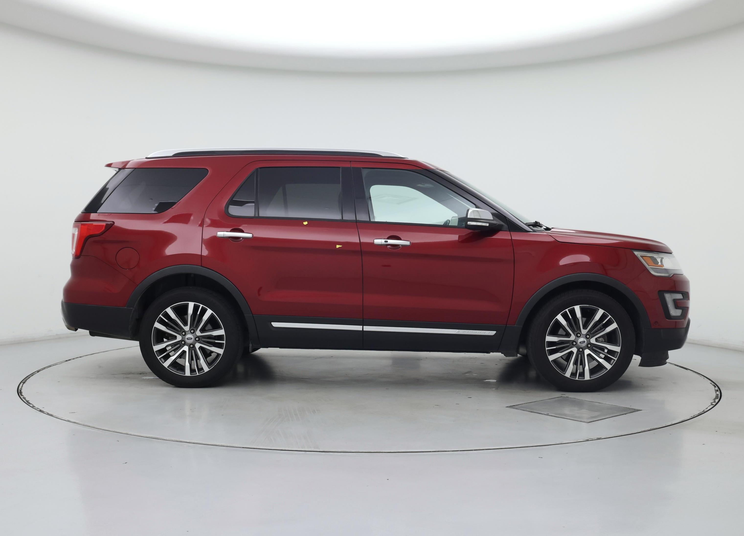 Thumbnail: 2016 Ford Explorer - 7