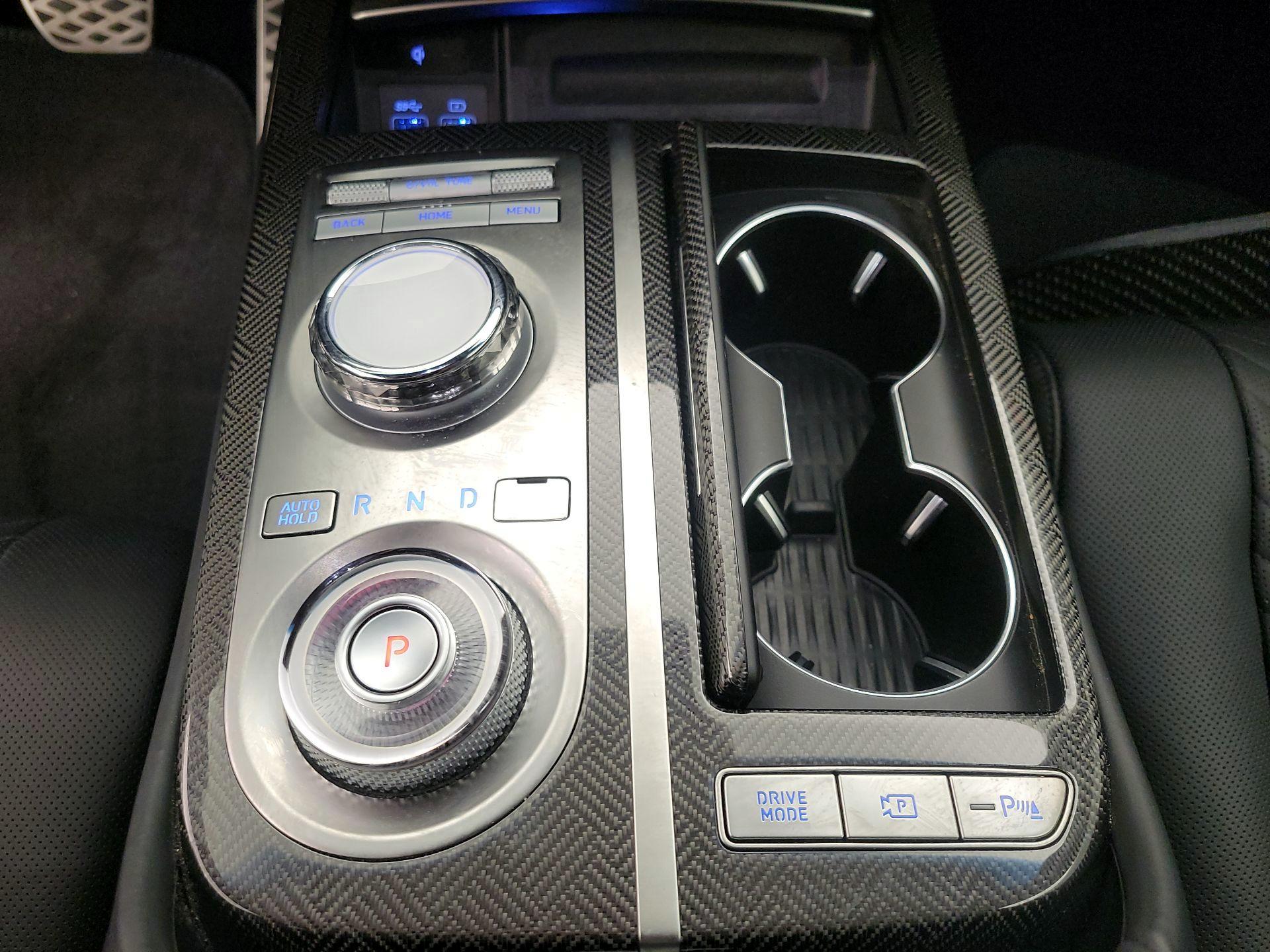 Thumbnail: 2024 Genesis G80 - 17