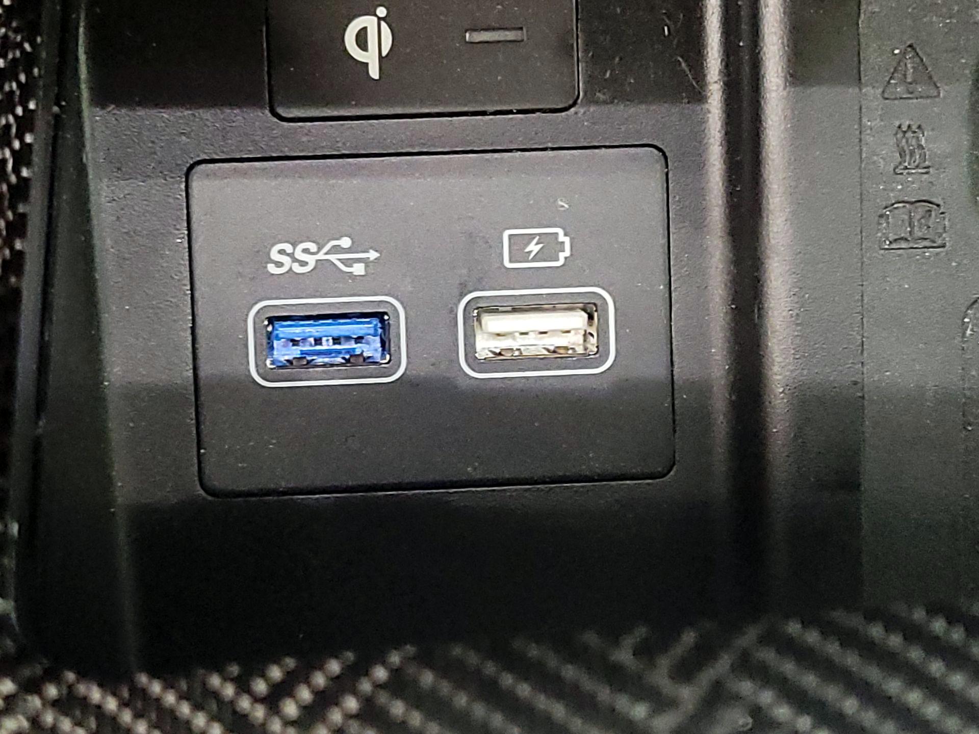 Thumbnail: 2024 Genesis G80 - 18