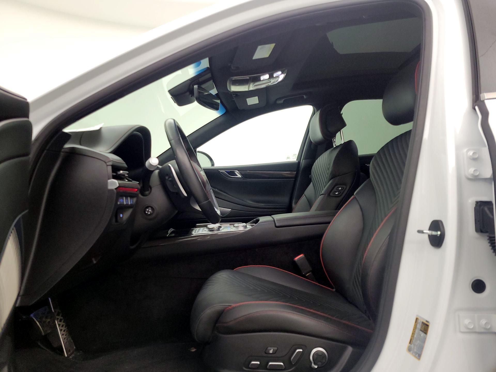 Thumbnail: 2024 Genesis G80 - 19