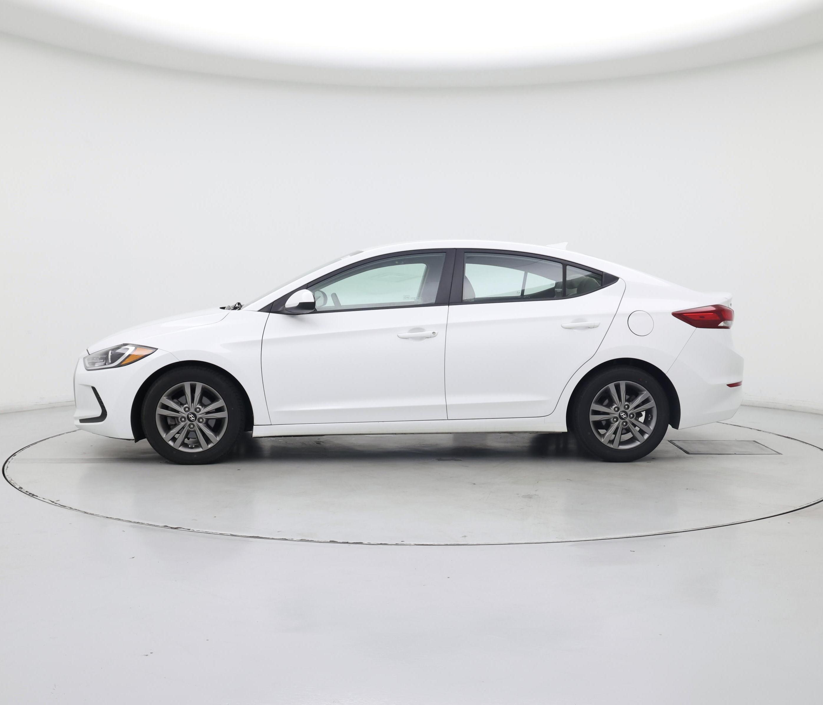 Thumbnail: 2018 Hyundai Elantra - 3