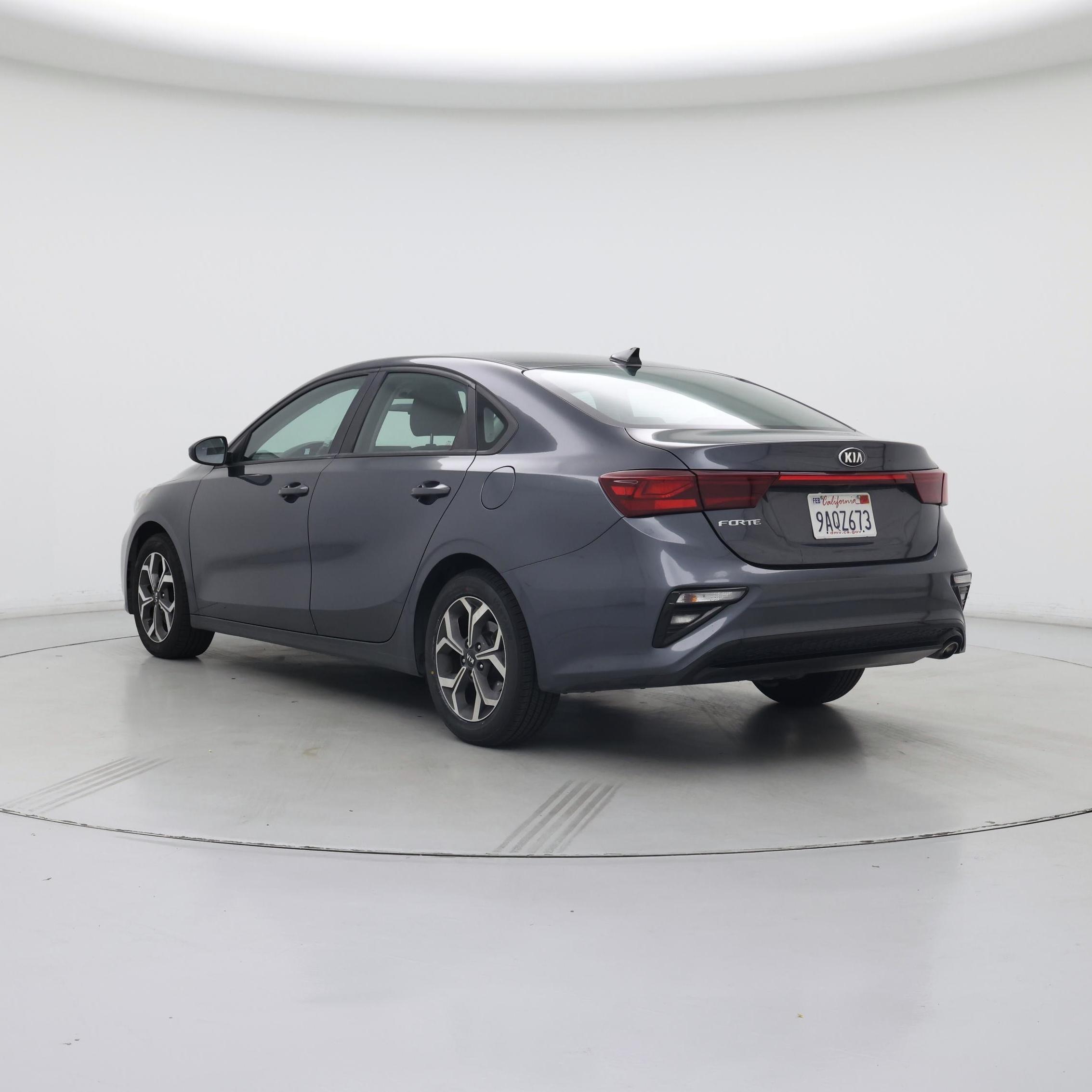 Thumbnail: 2021 Kia Forte - 2