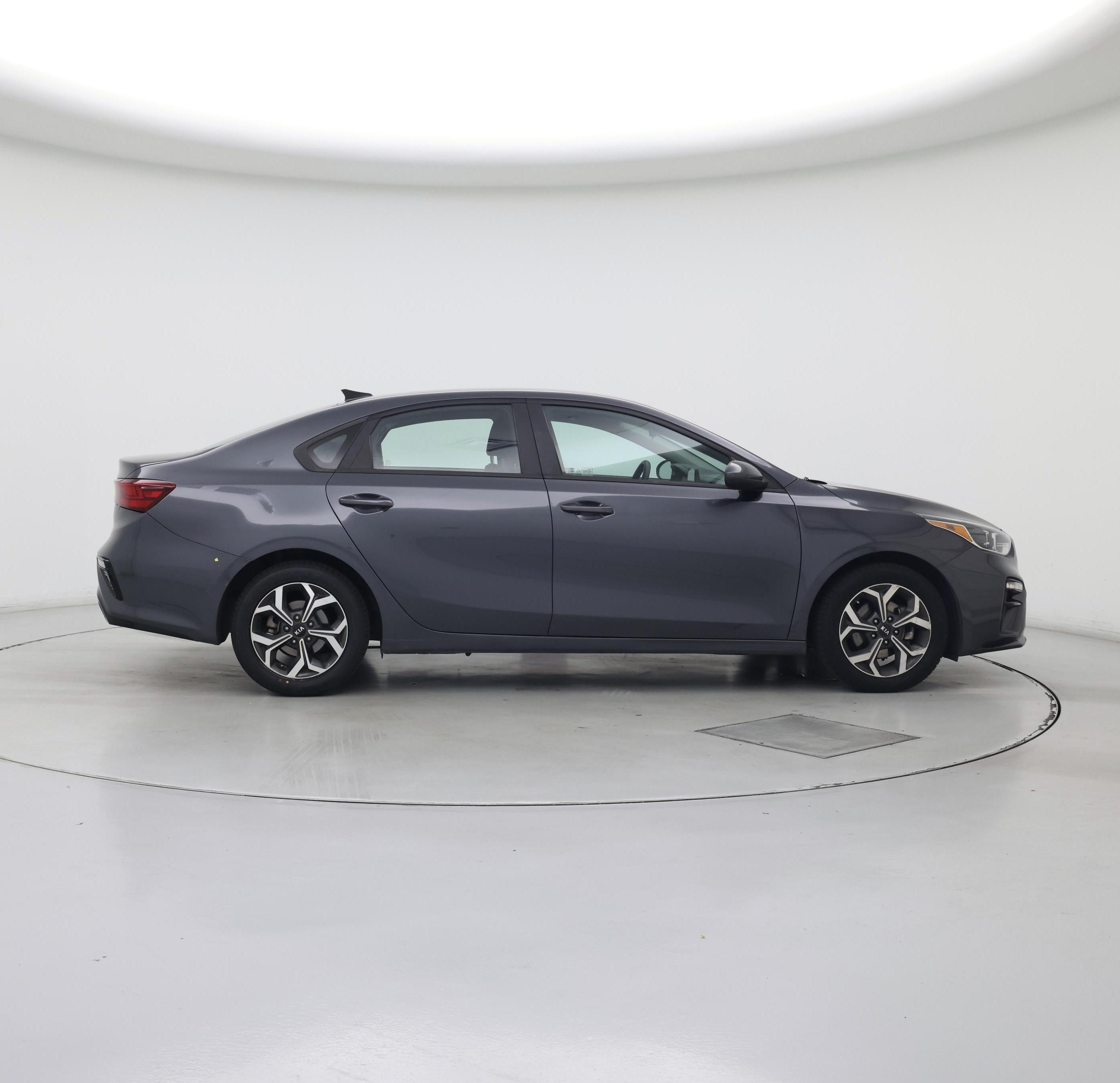 Thumbnail: 2021 Kia Forte - 7