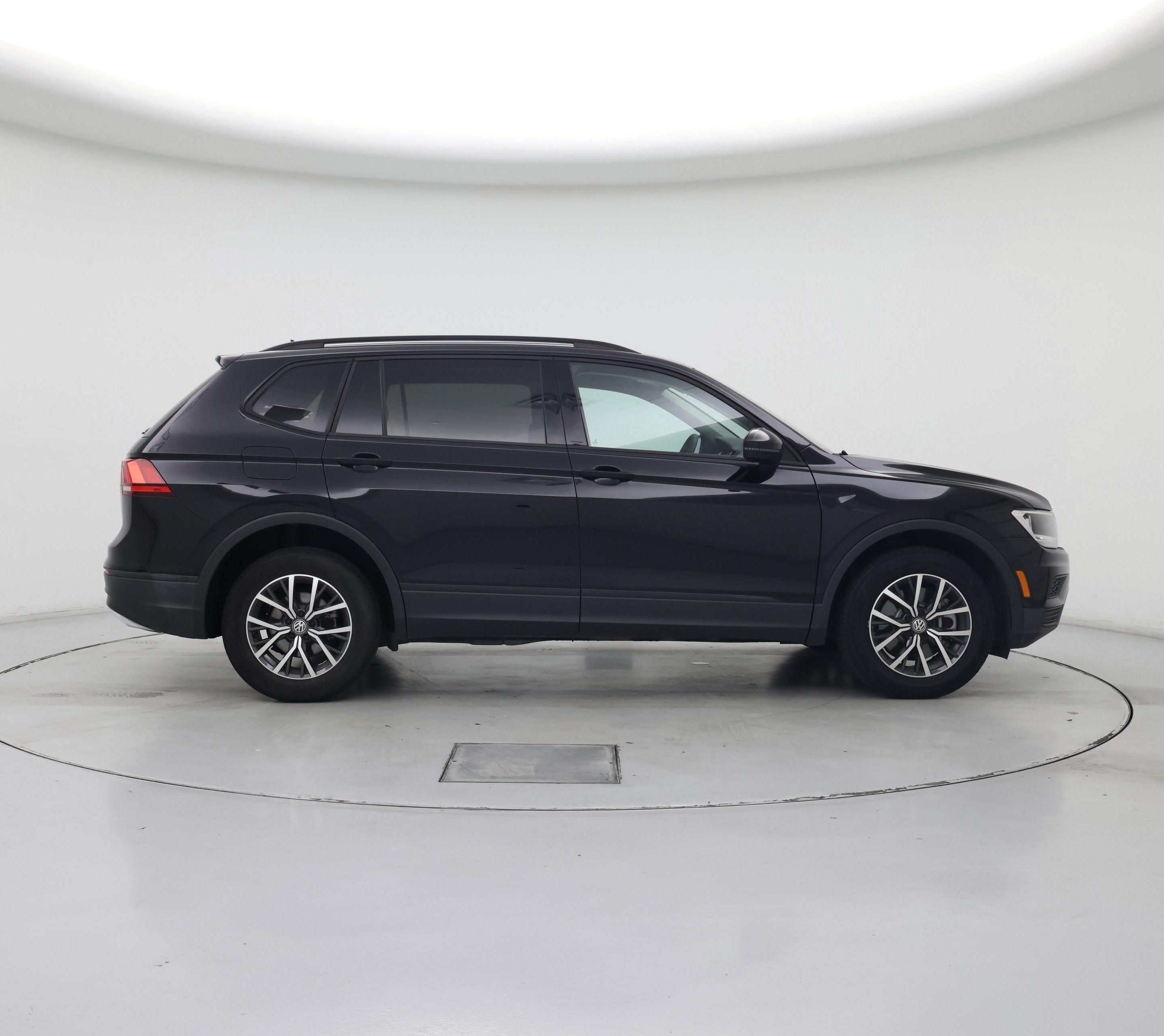 Thumbnail: 2021 Volkswagen Tiguan - 7
