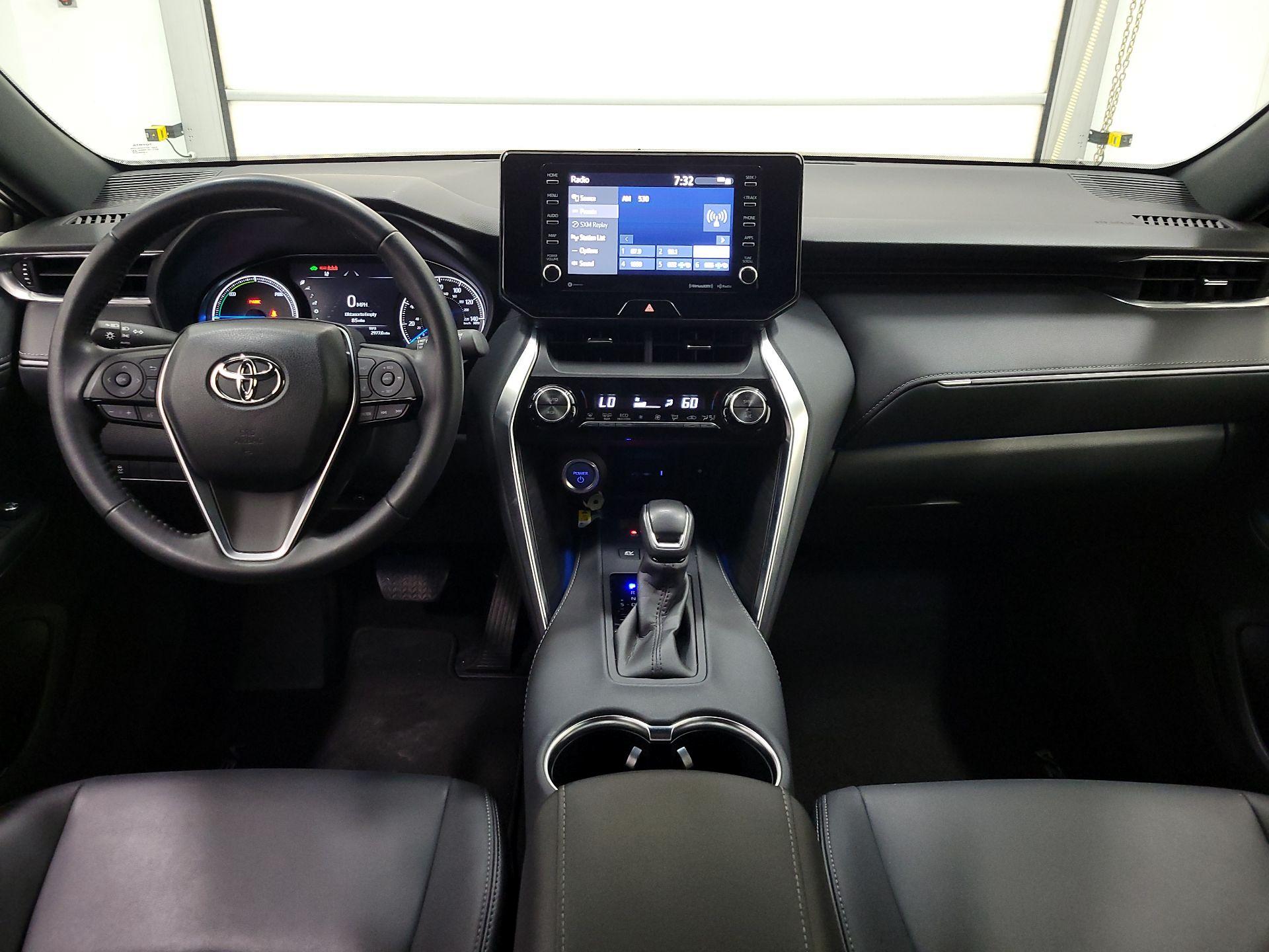 Thumbnail: 2022 Toyota Venza - 9
