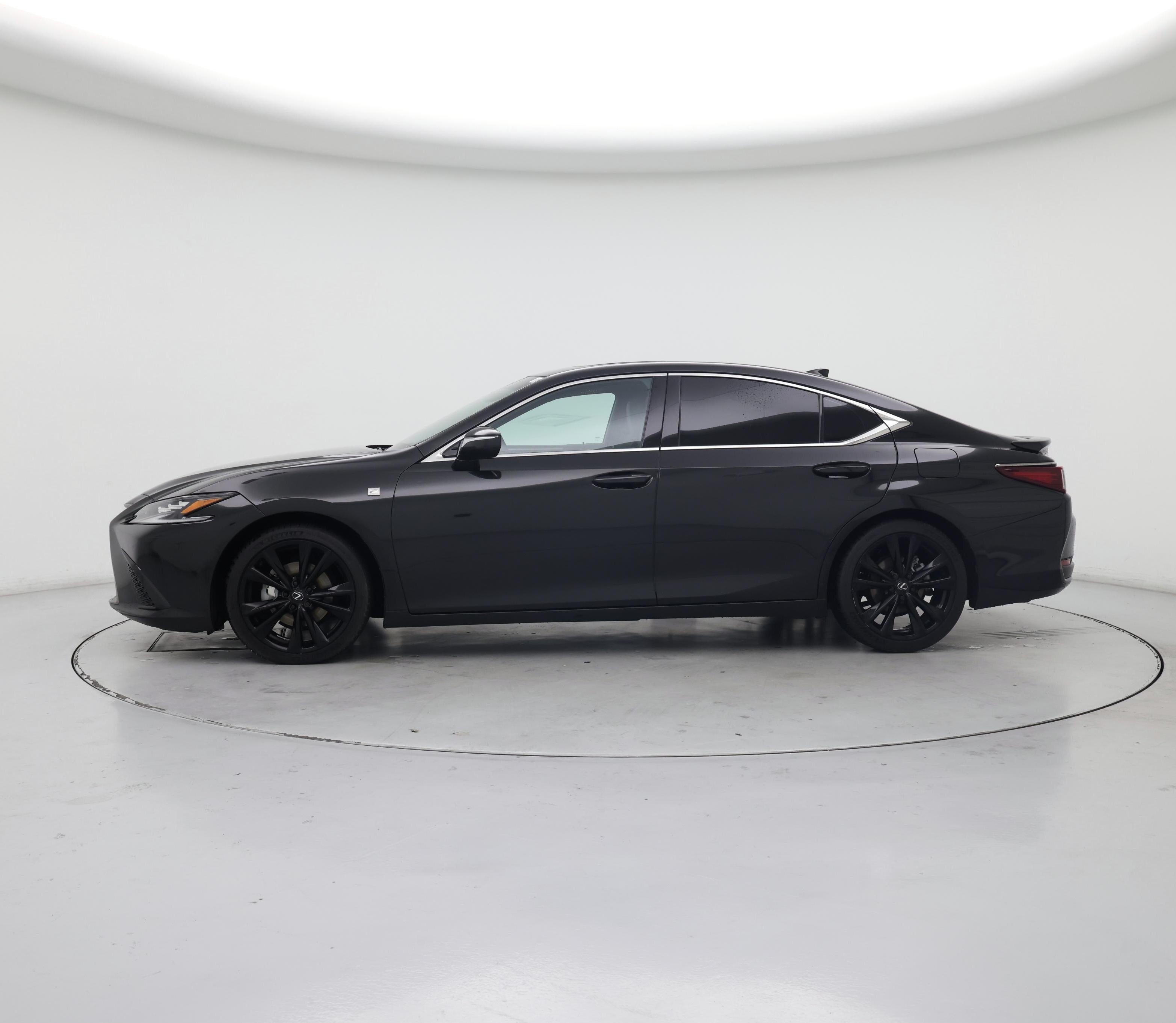 Thumbnail: 2023 Lexus ES - 3