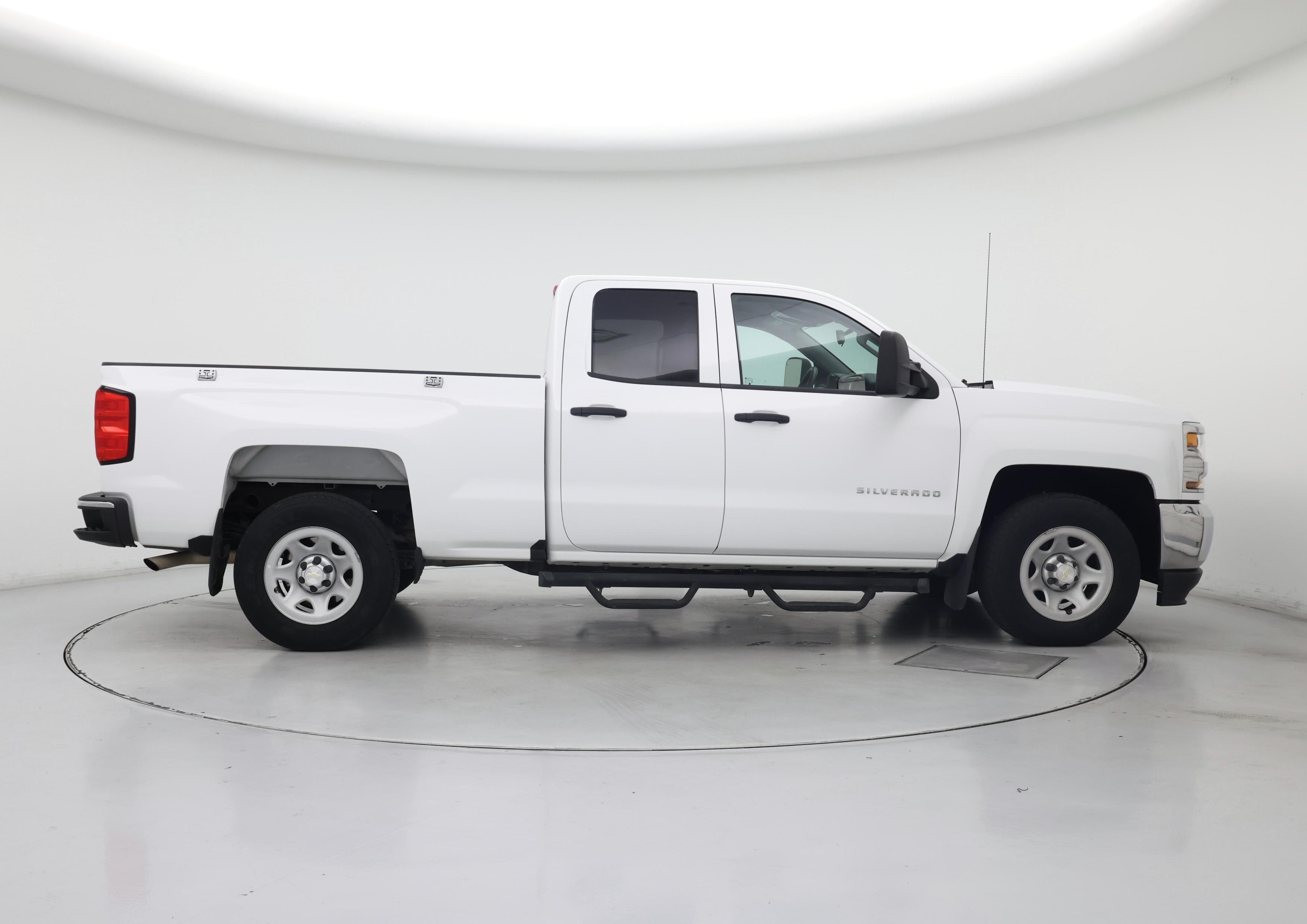Thumbnail: 2017 Chevrolet Silverado 1500 - 7
