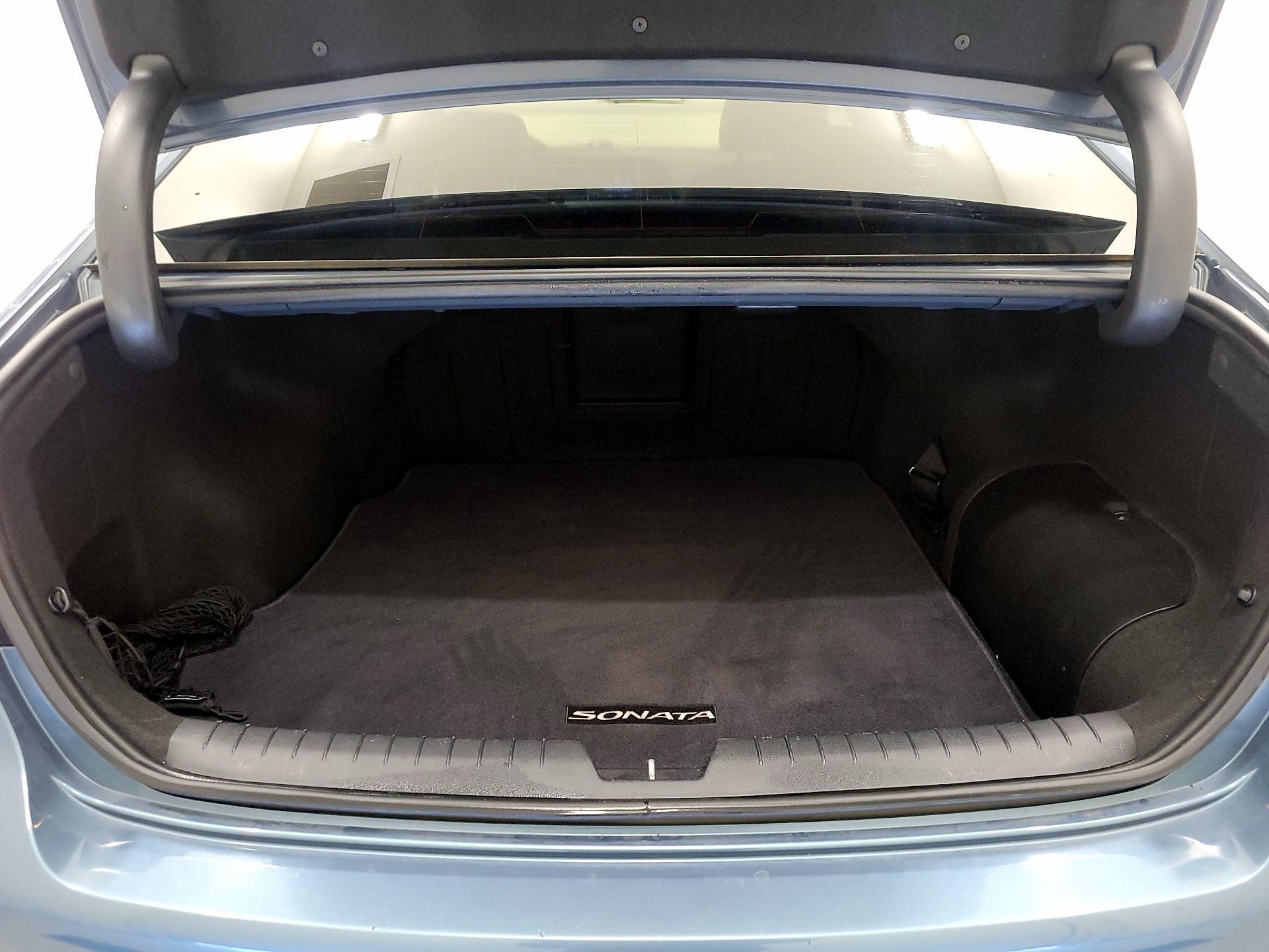 Thumbnail: 2016 Hyundai Sonata - 20