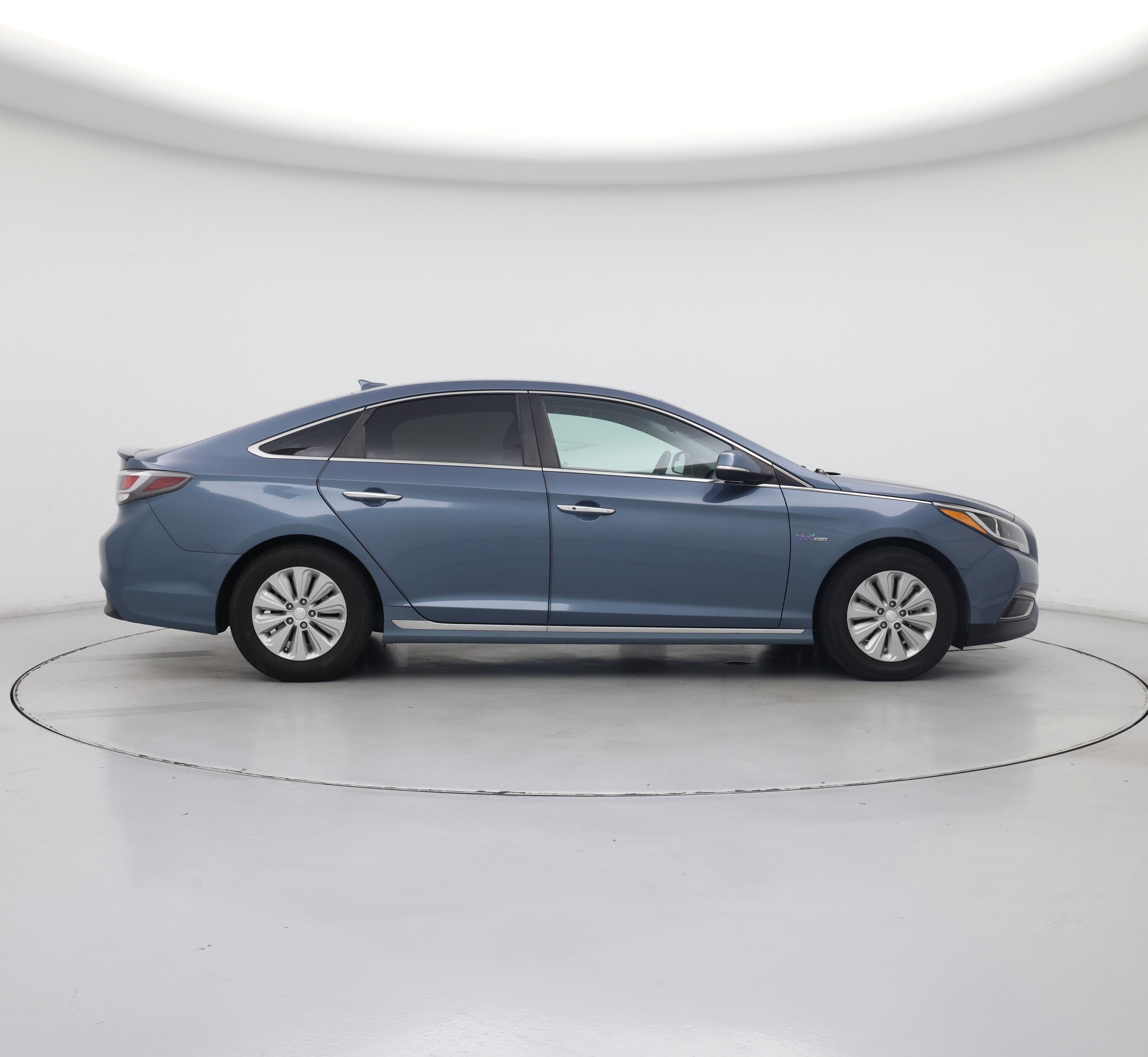 Thumbnail: 2016 Hyundai Sonata - 7