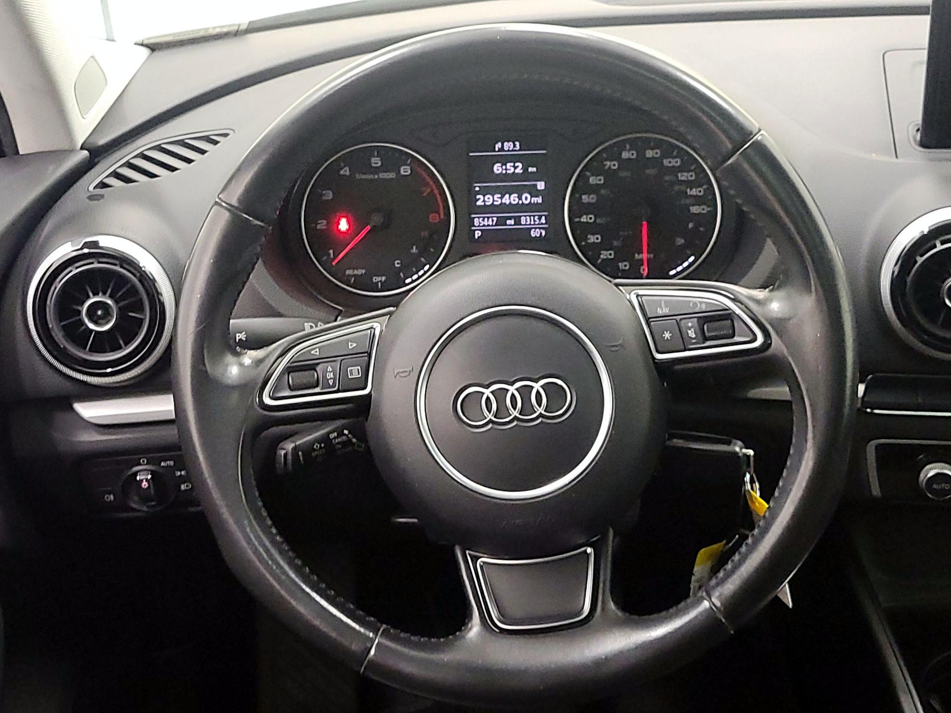 Thumbnail: 2016 Audi A3 - 10