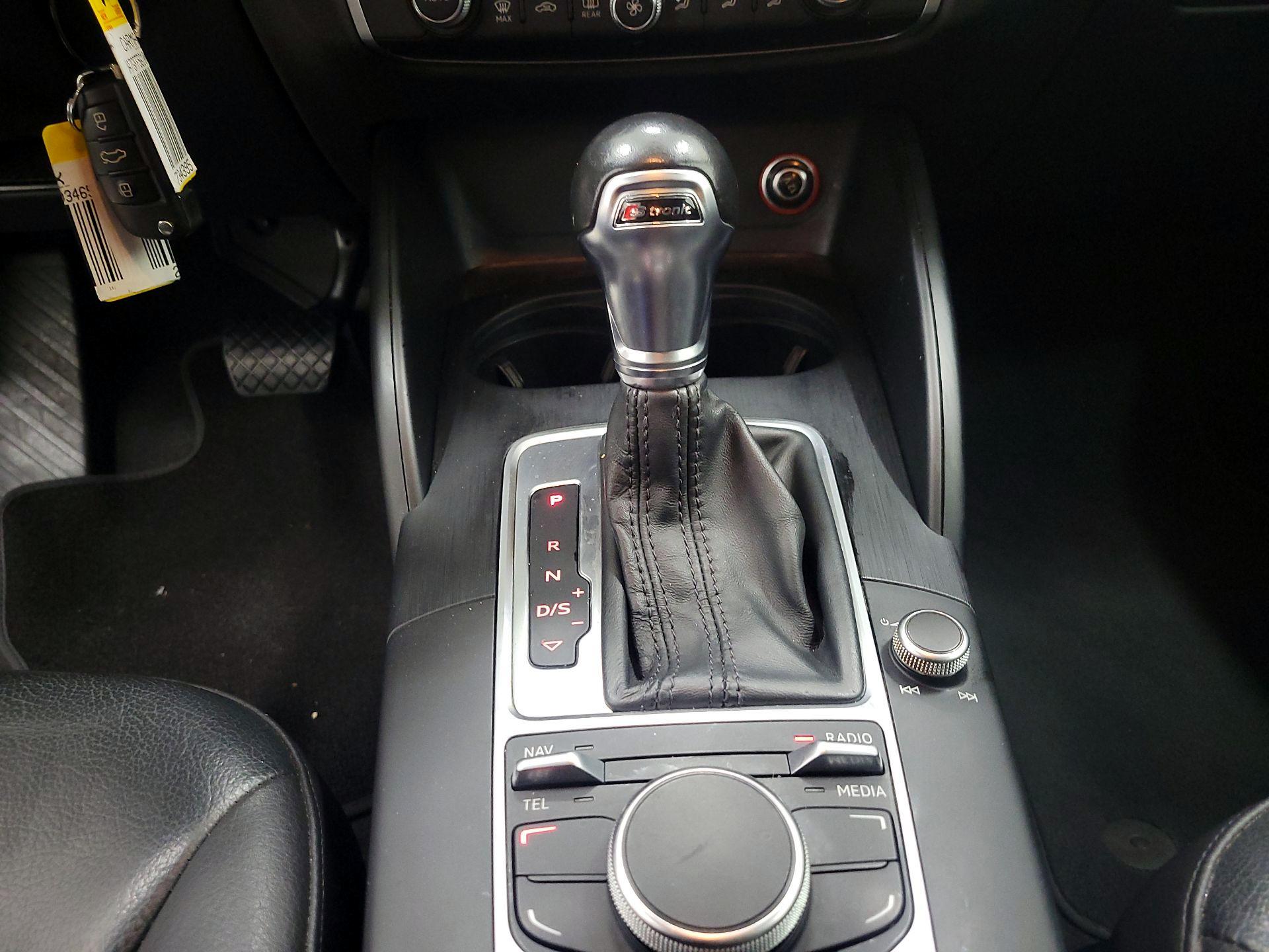 Thumbnail: 2016 Audi A3 - 17