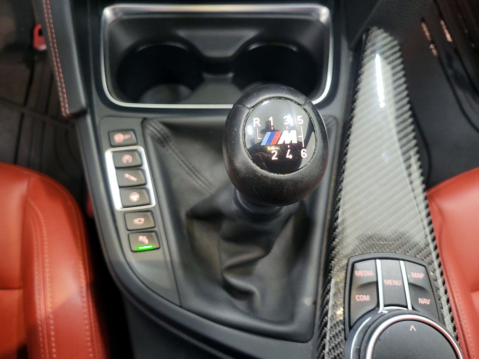 Thumbnail: 2018 BMW M3 - 18